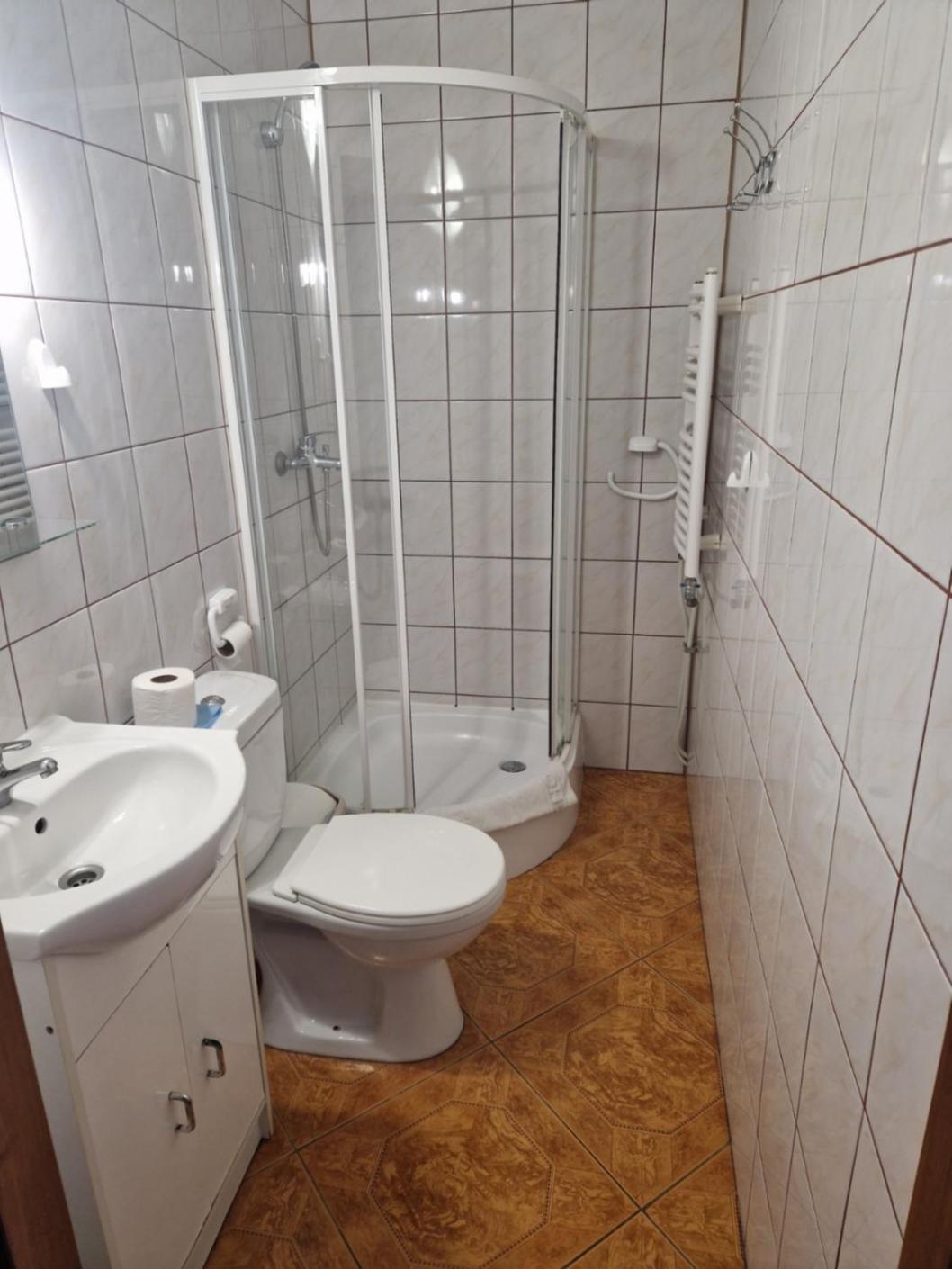 Economy Double Room photo 2