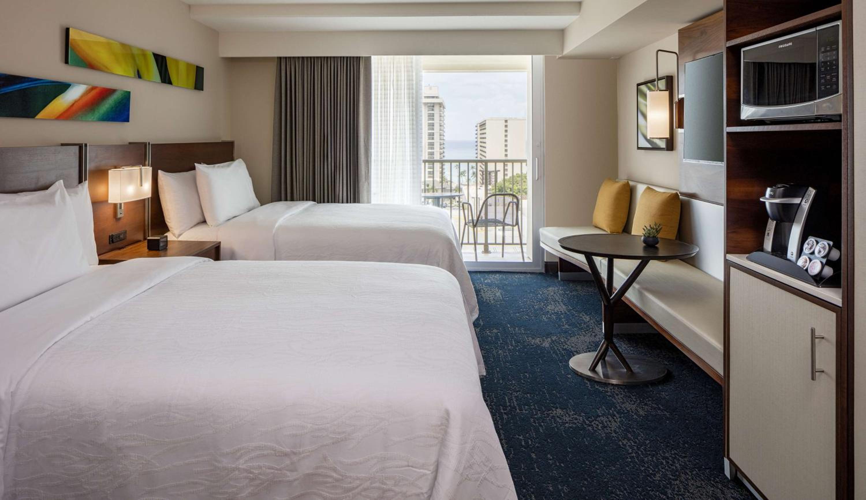 Double Room with Two Double Beds and Partial Ocean View - Photo 1