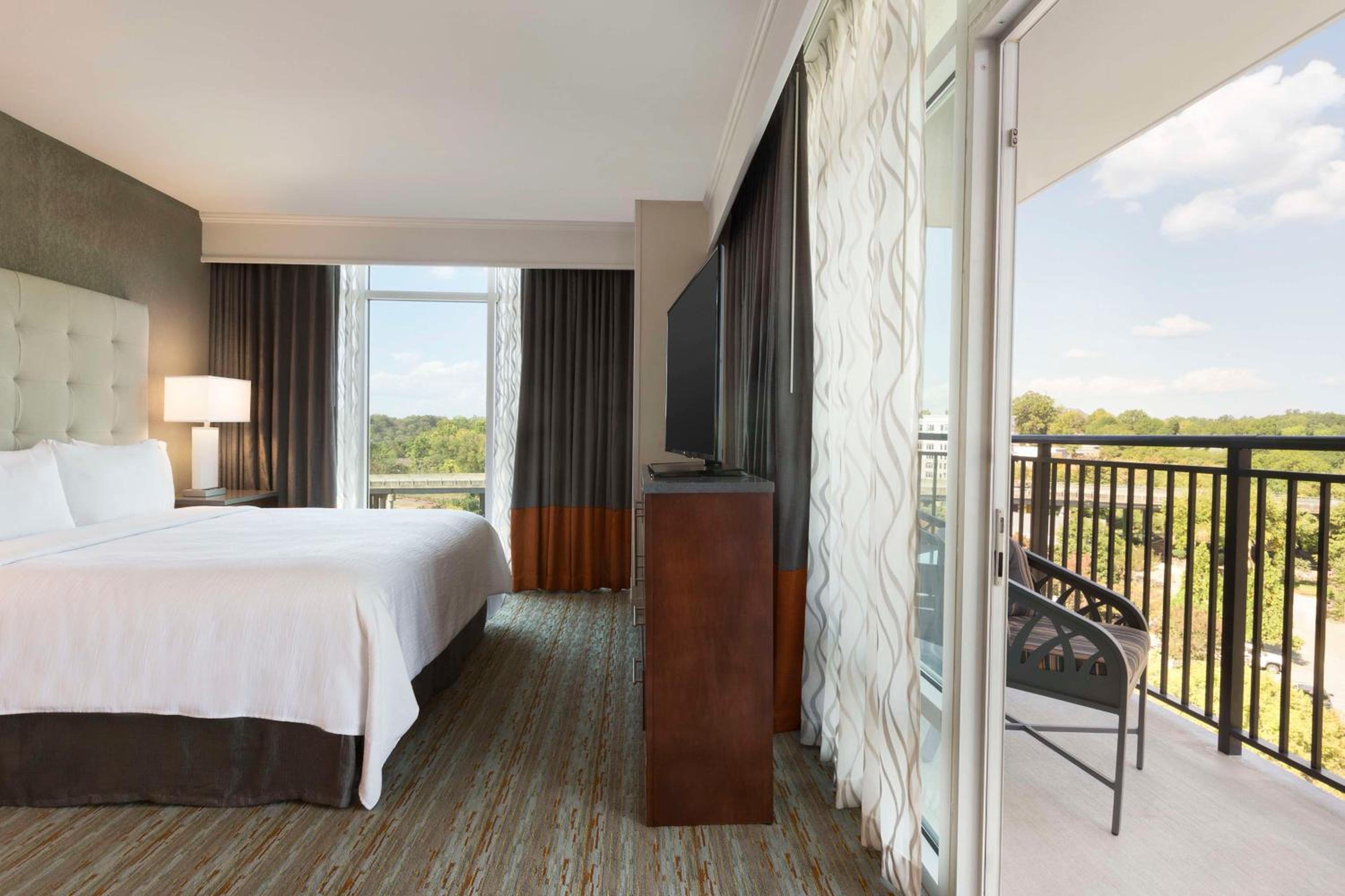 King Studio Suite with Balcony