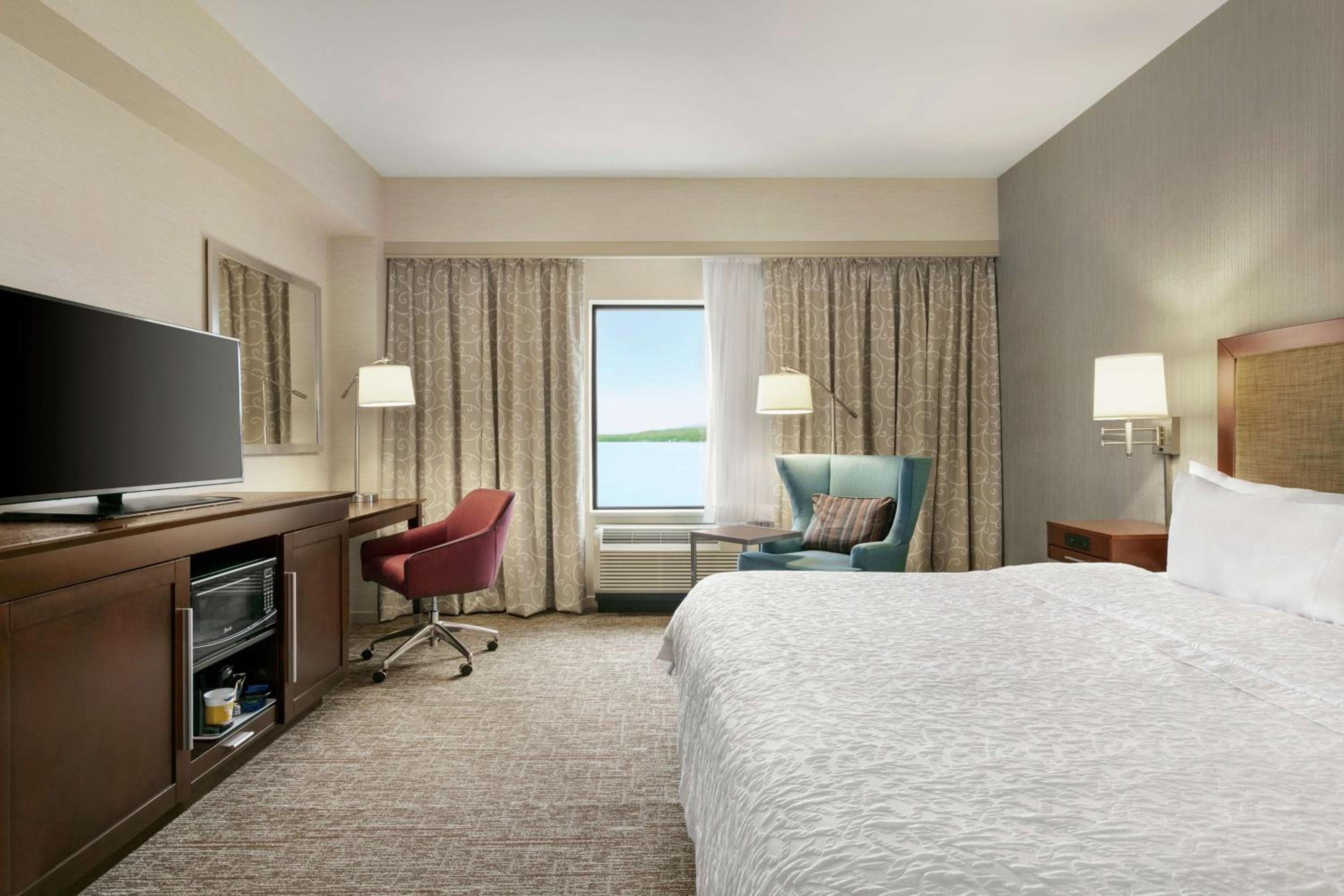 King Room - Hearing Access/Non-Smoking photo 1
