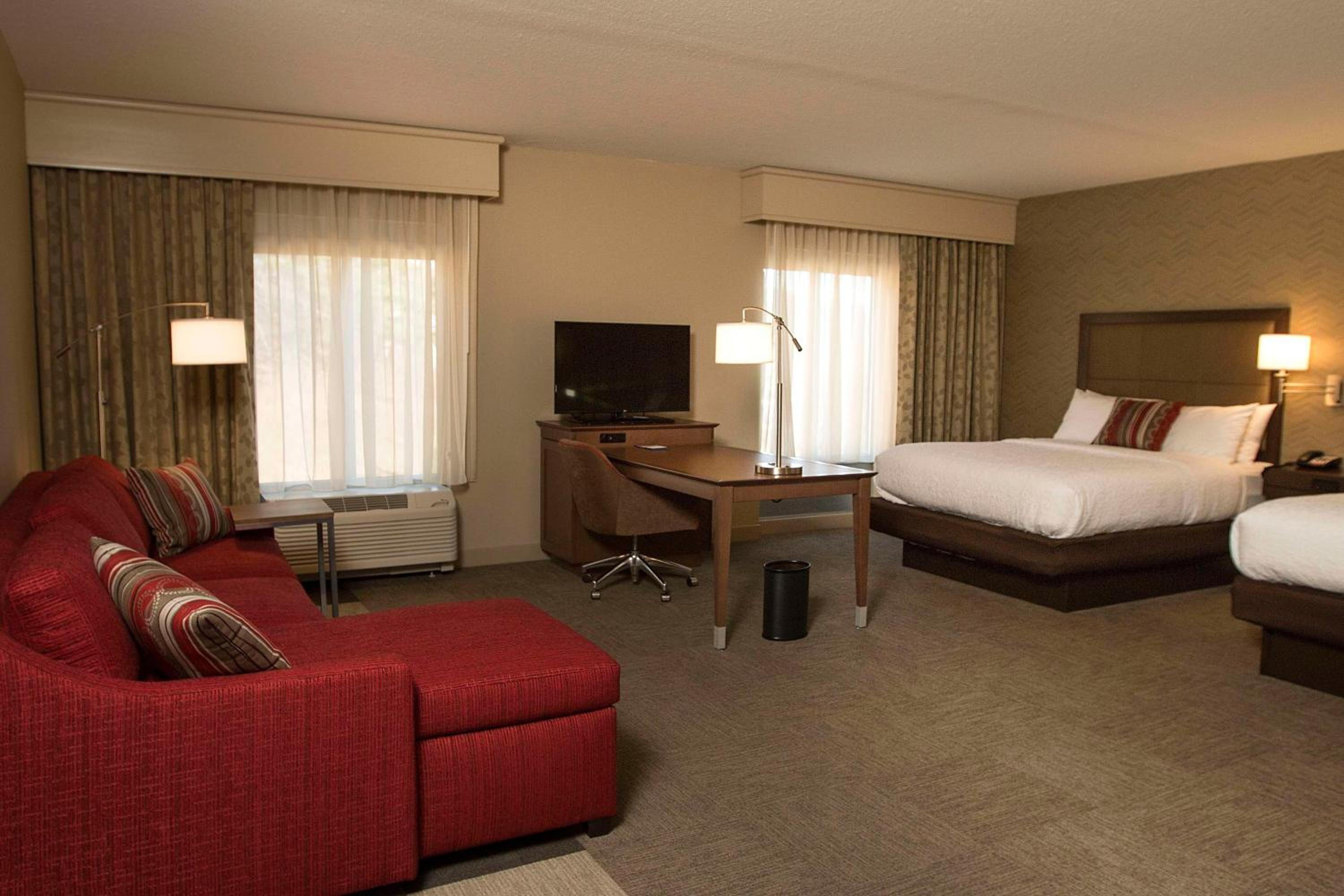 Queen Studio Suite with Two Queen Beds - Mobility Access/Non-Smoking