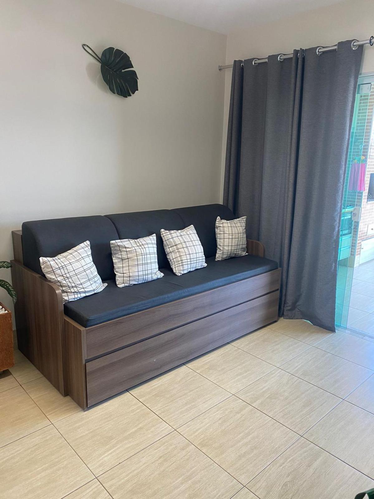 One-Bedroom Apartment - Photo 6