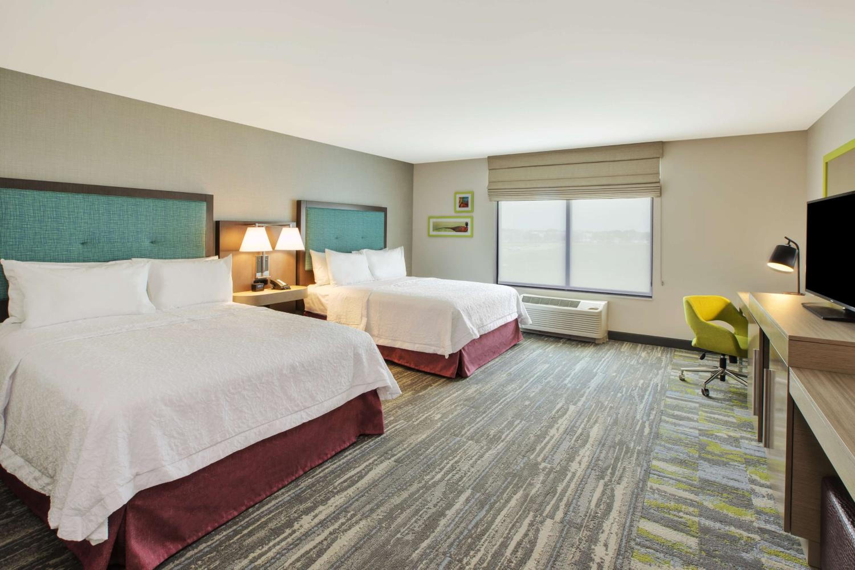 Queen Room with Two Queen Beds - Mobility Access/Non-Smoking