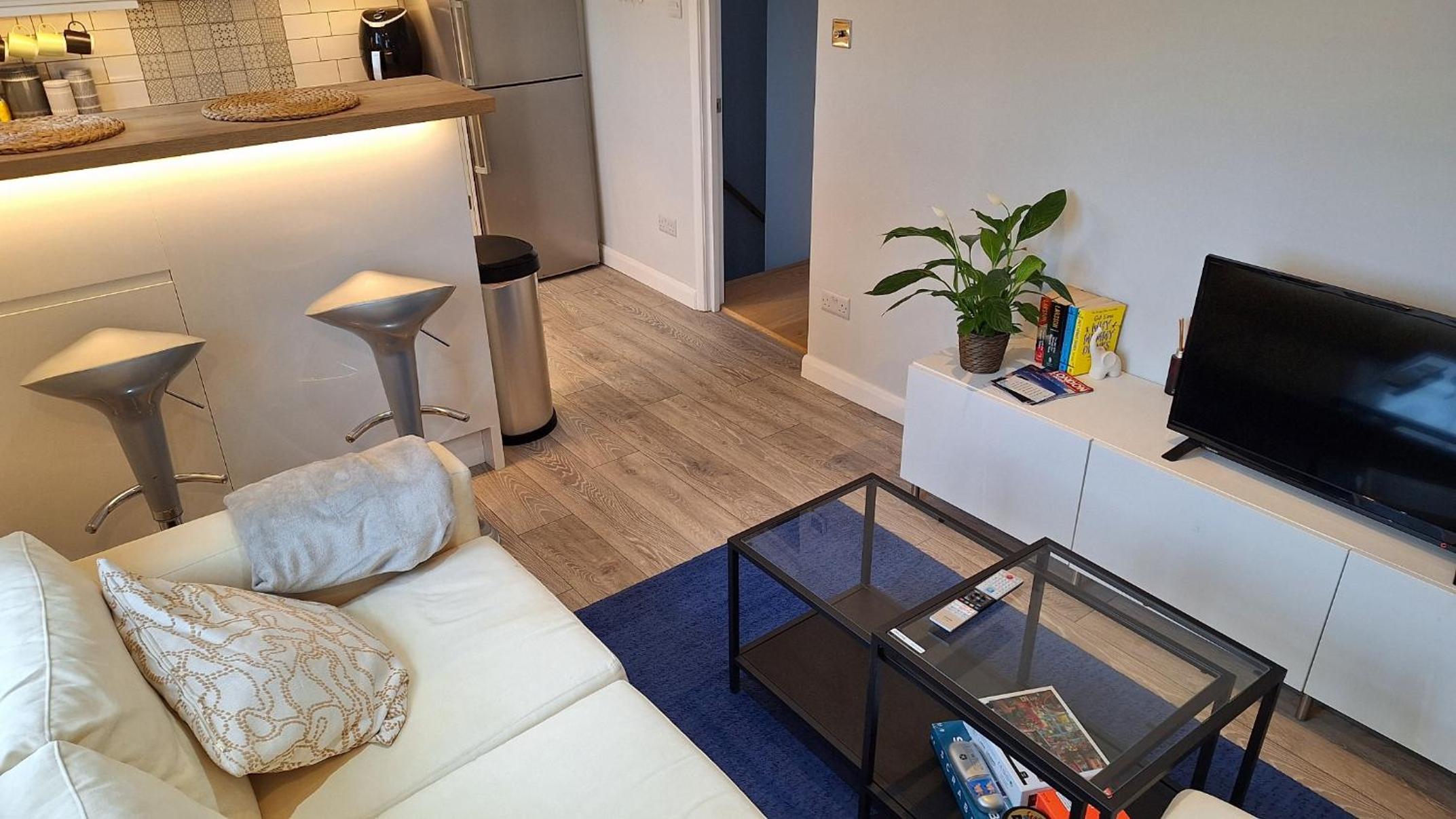 Double Room With Private Bathroom And Shared Kitchen - Loft photo 2