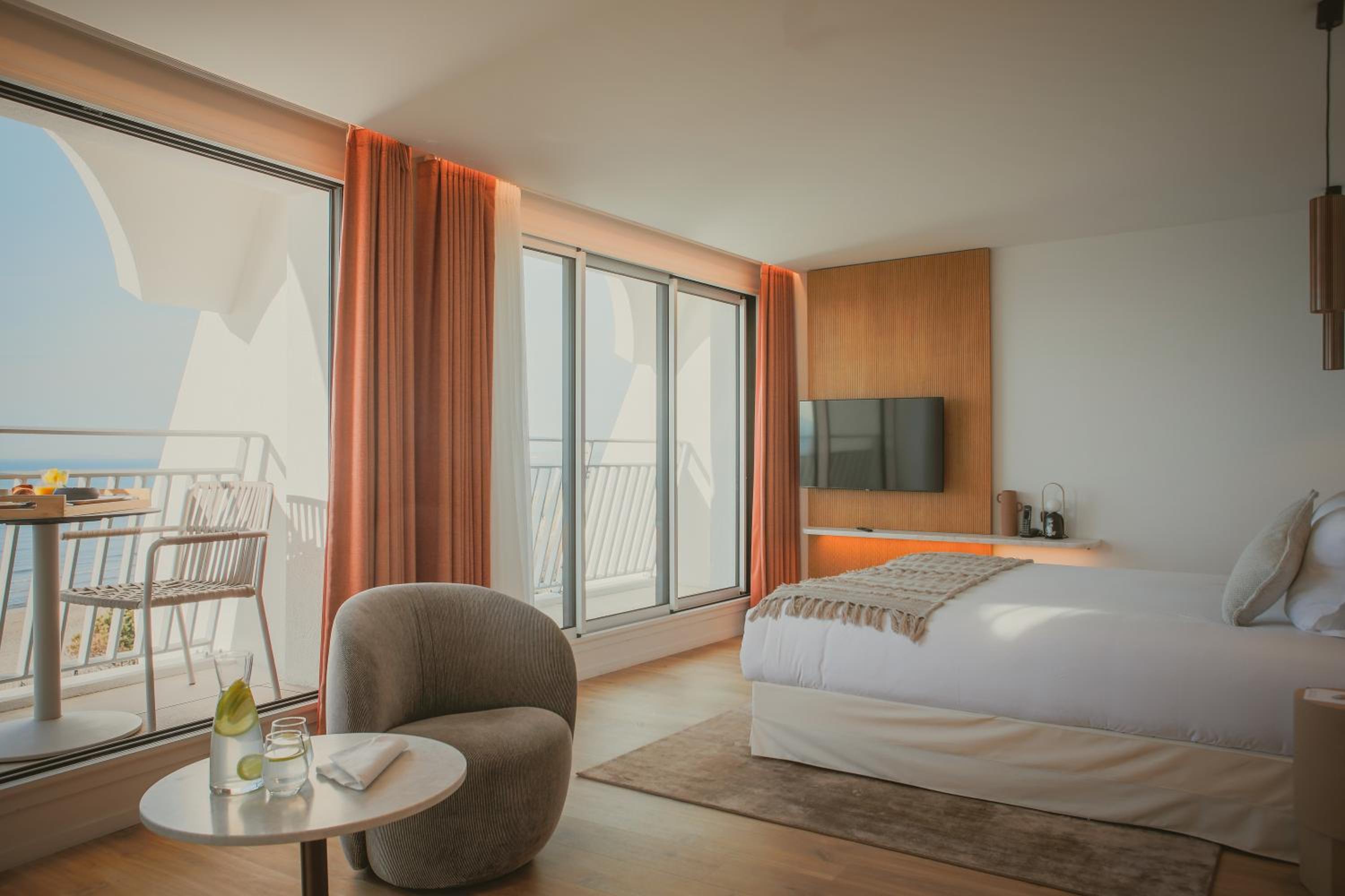 Suite with Terrace - Photo 3