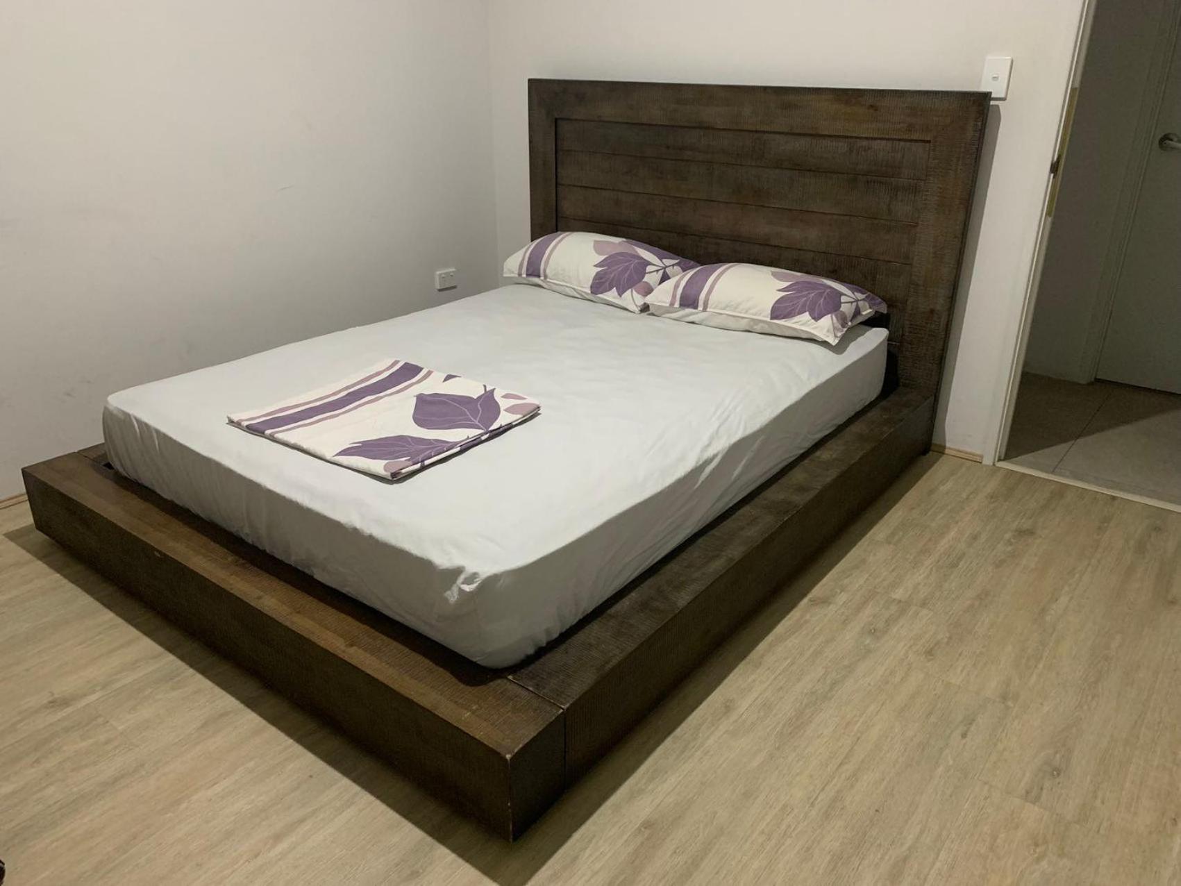 Double Room With Shared Bathroom