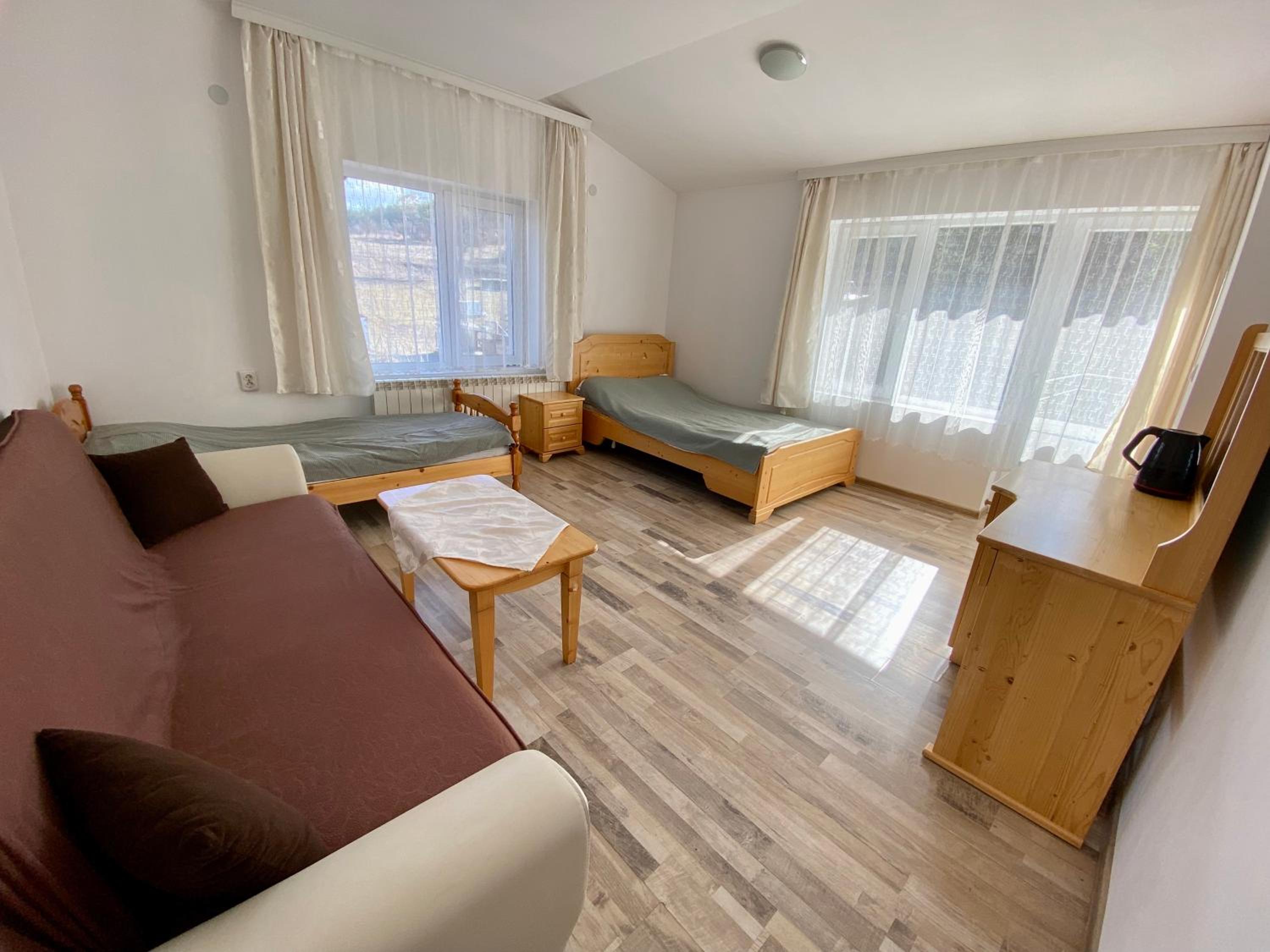 Triple Room with City View photo 3