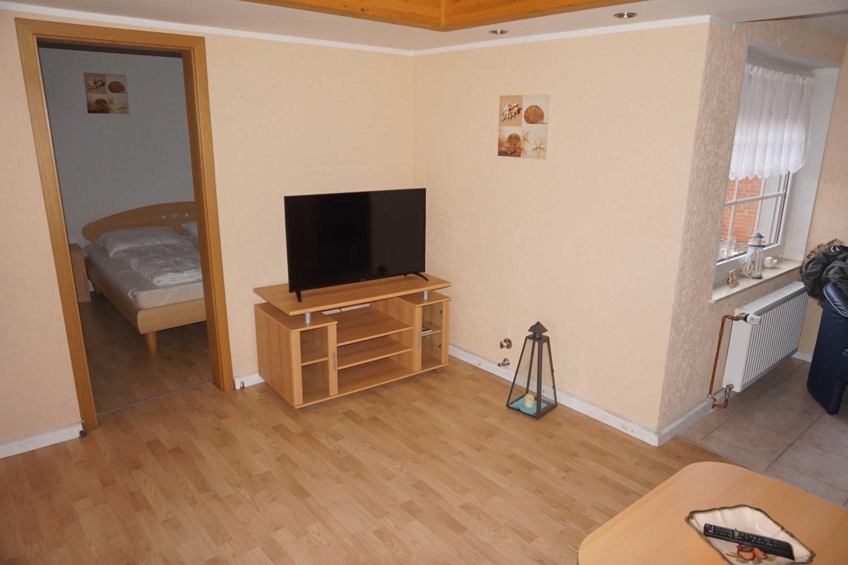 One-Bedroom Apartment with Terrace photo 1