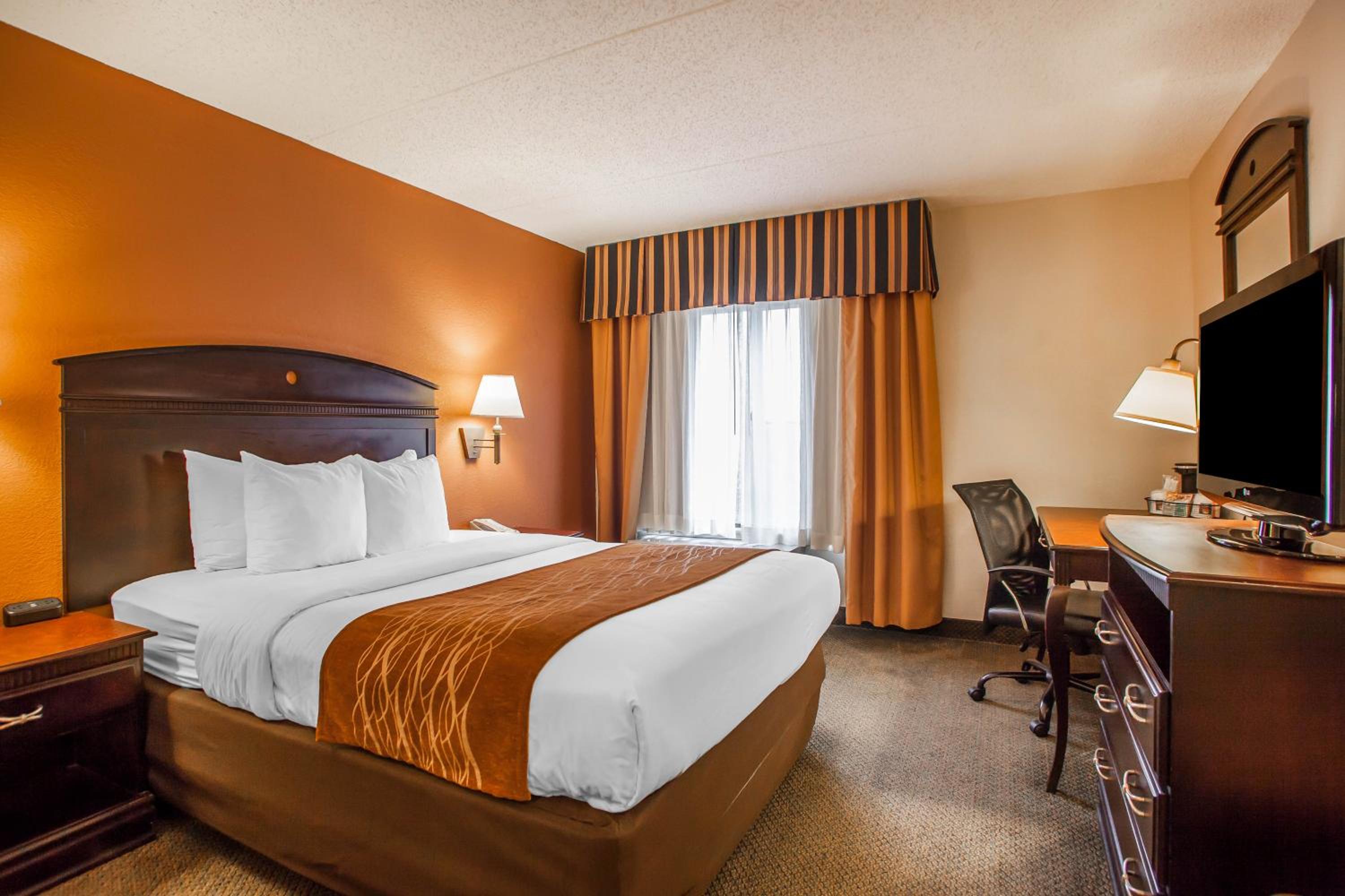 Queen Room