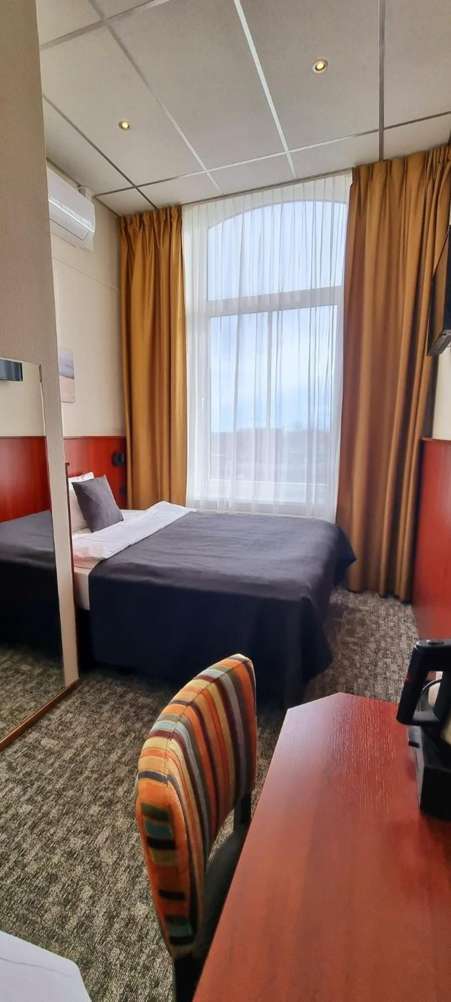 Small Single Room