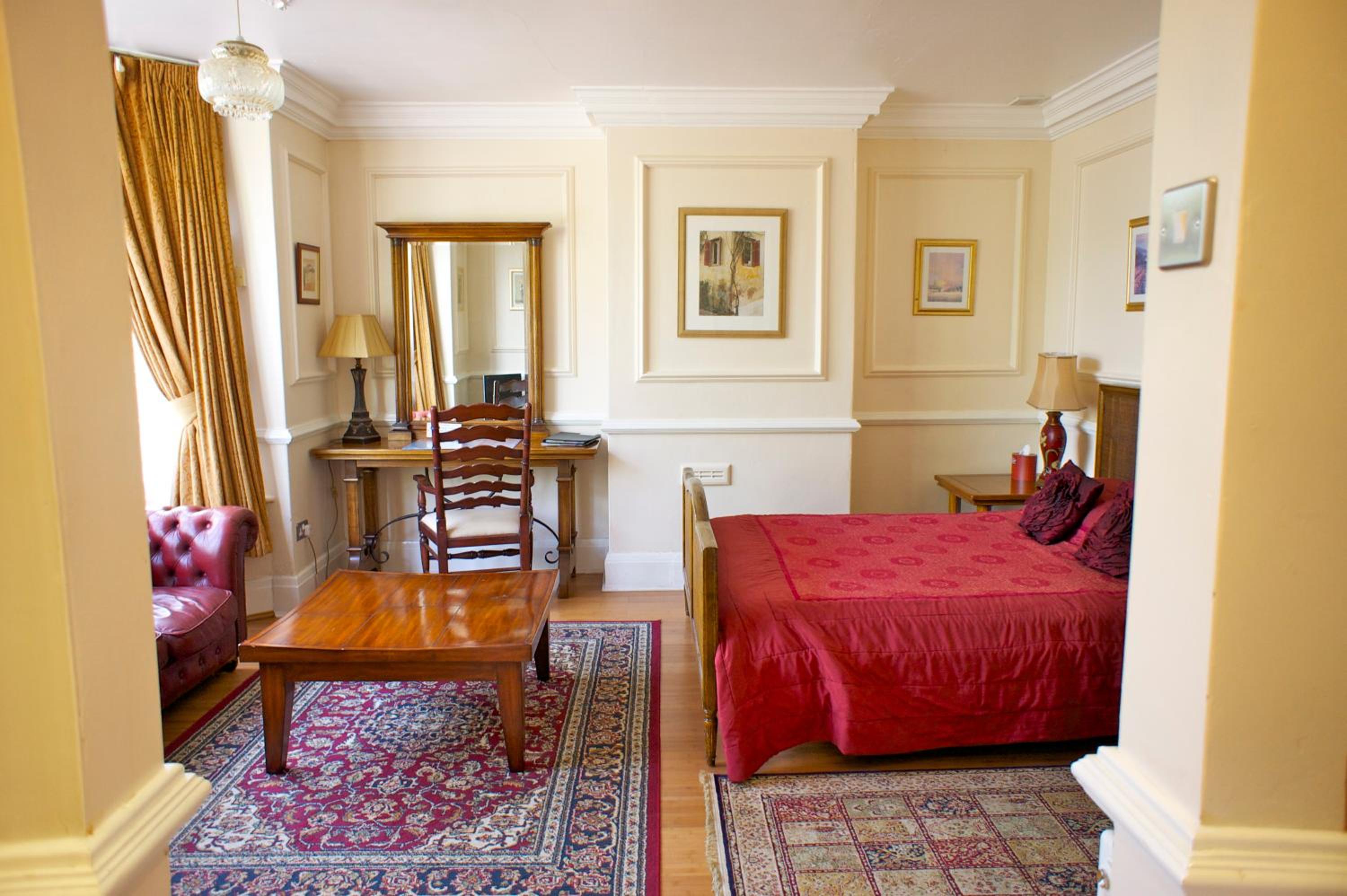 Superior King Room photo 1