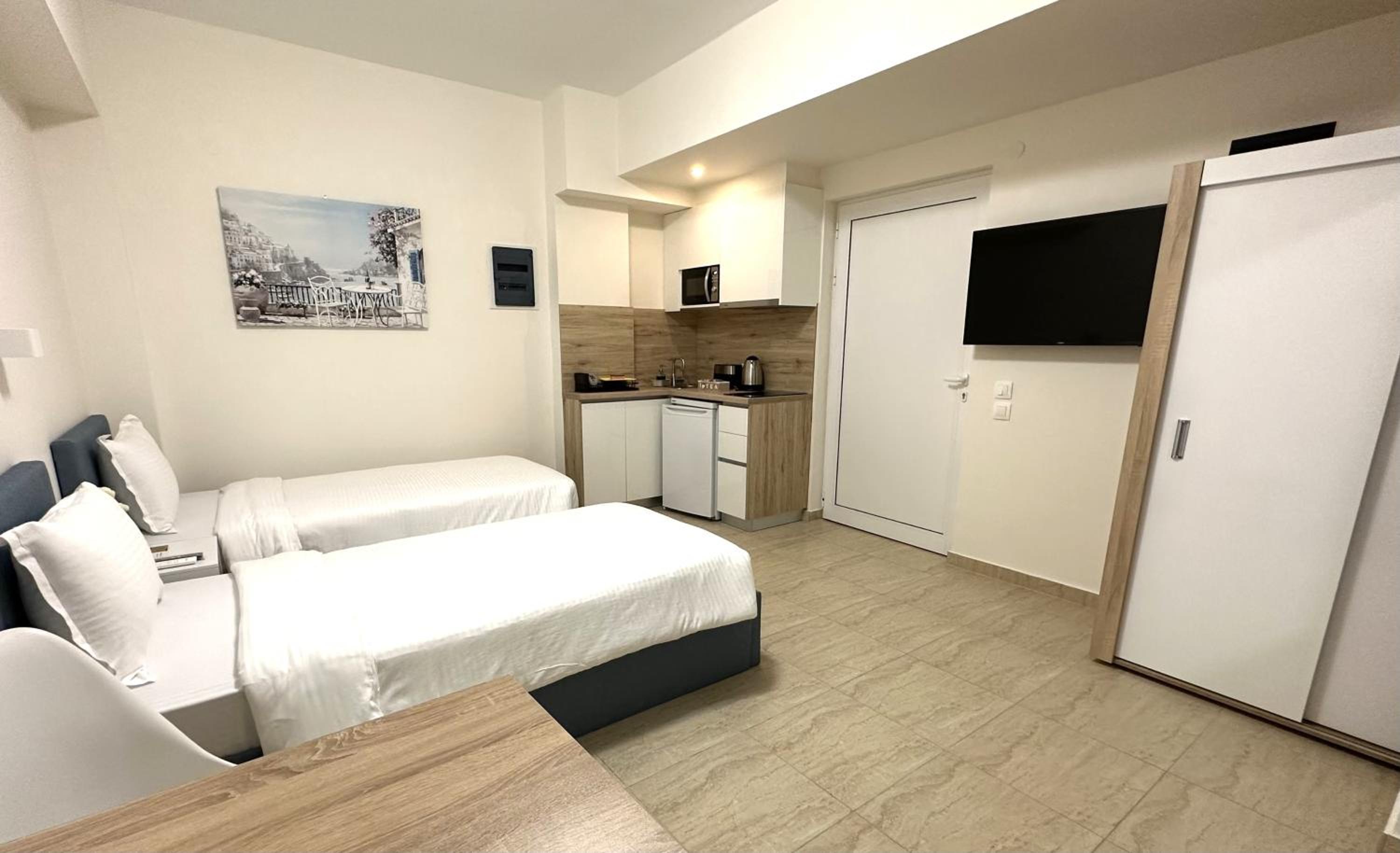 Twin Room With Terrace With Side Sea View photo 1