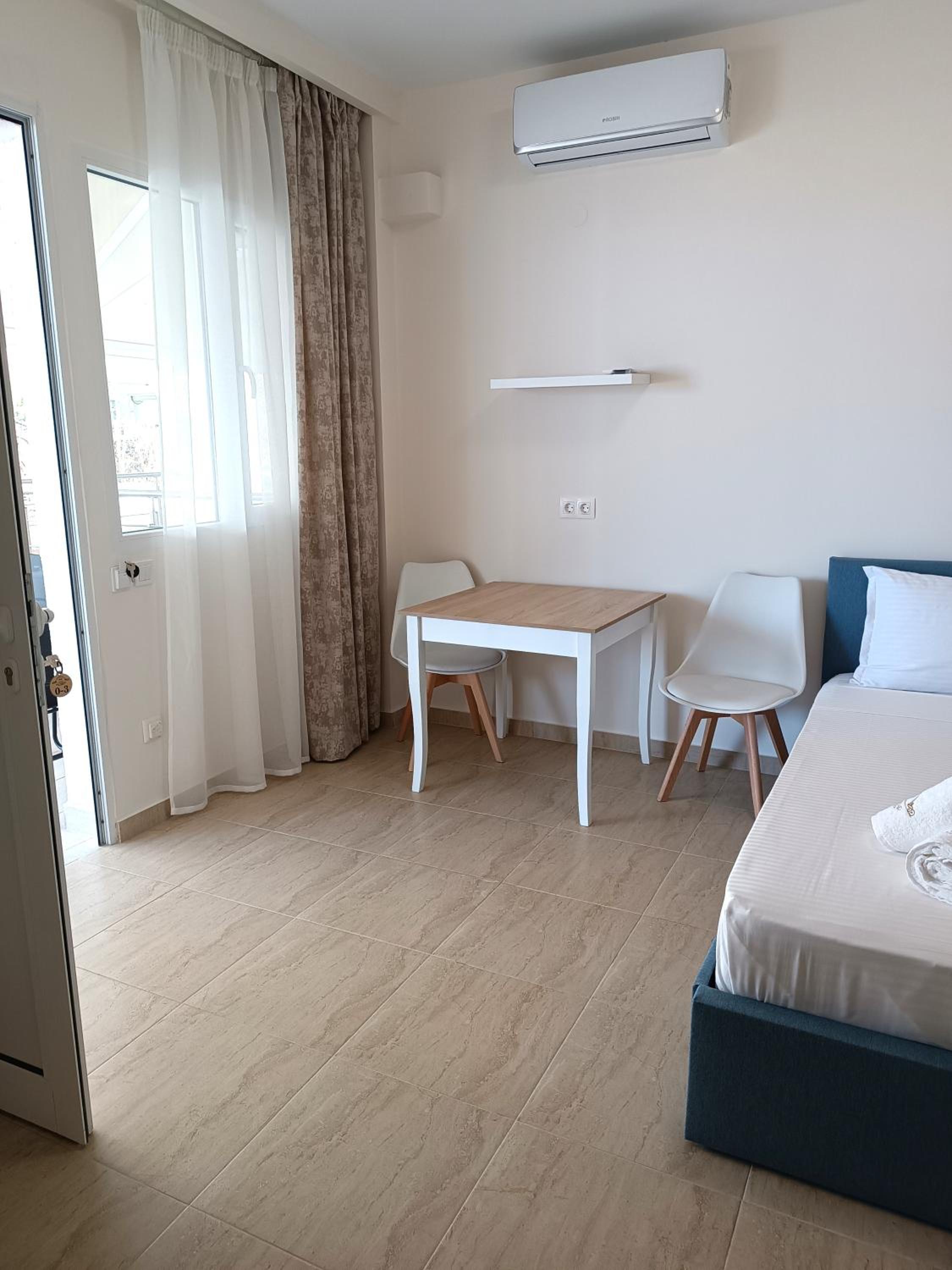 Twin Room With Terrace With Side Sea View photo 3