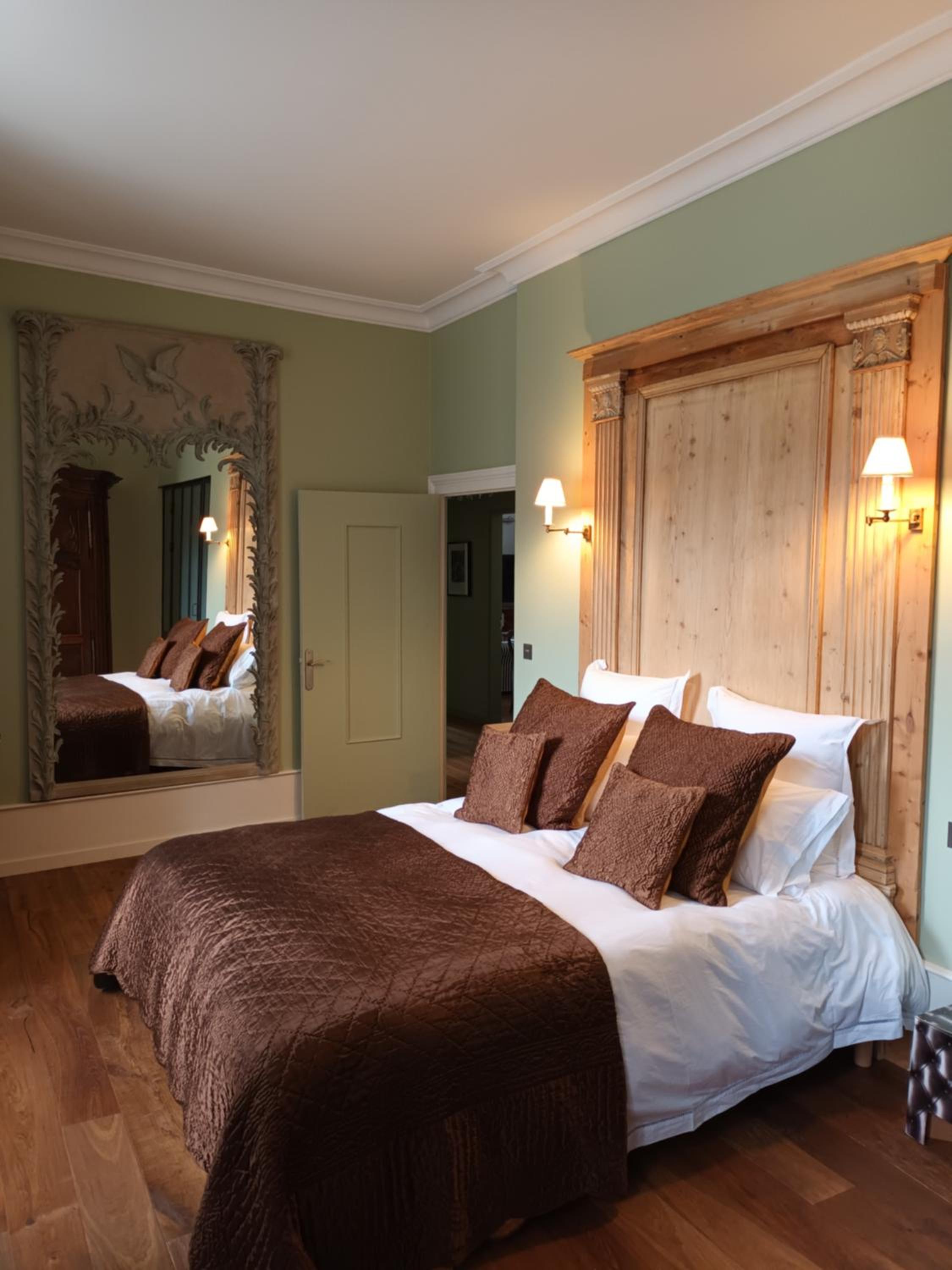 Superior Suite - Photo 1