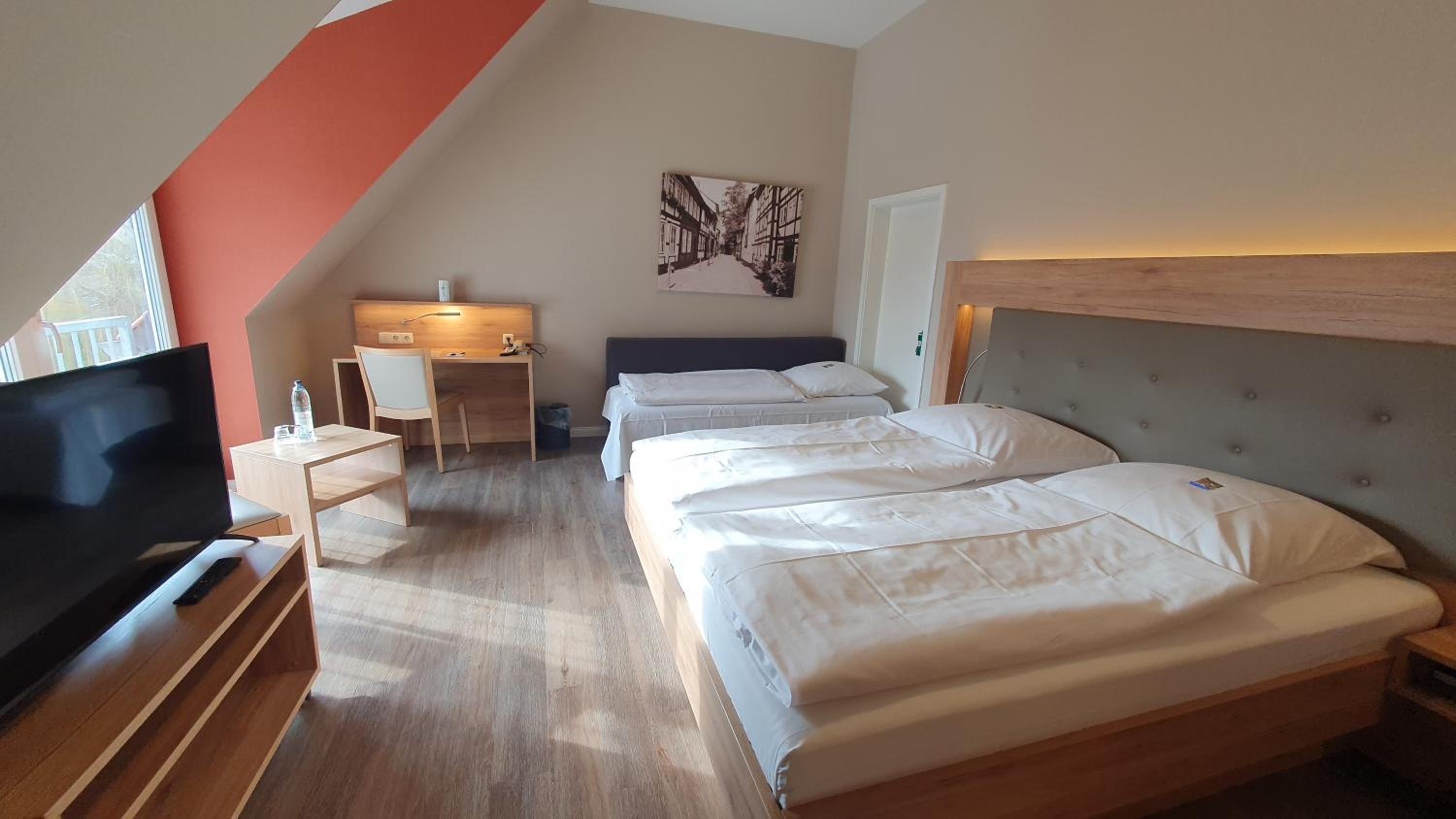 Triple Room - Photo 6