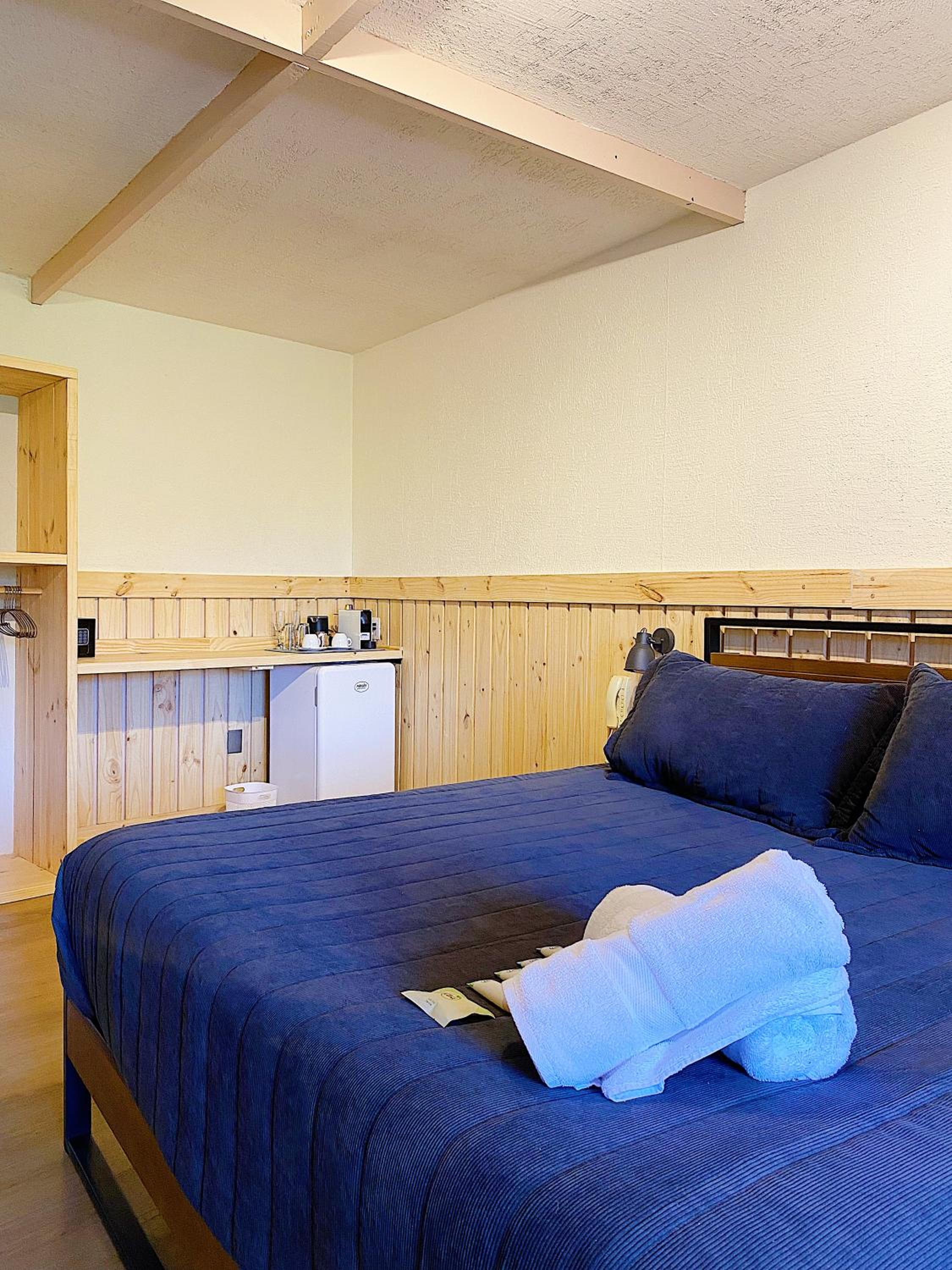 Deluxe Double Room with Bath