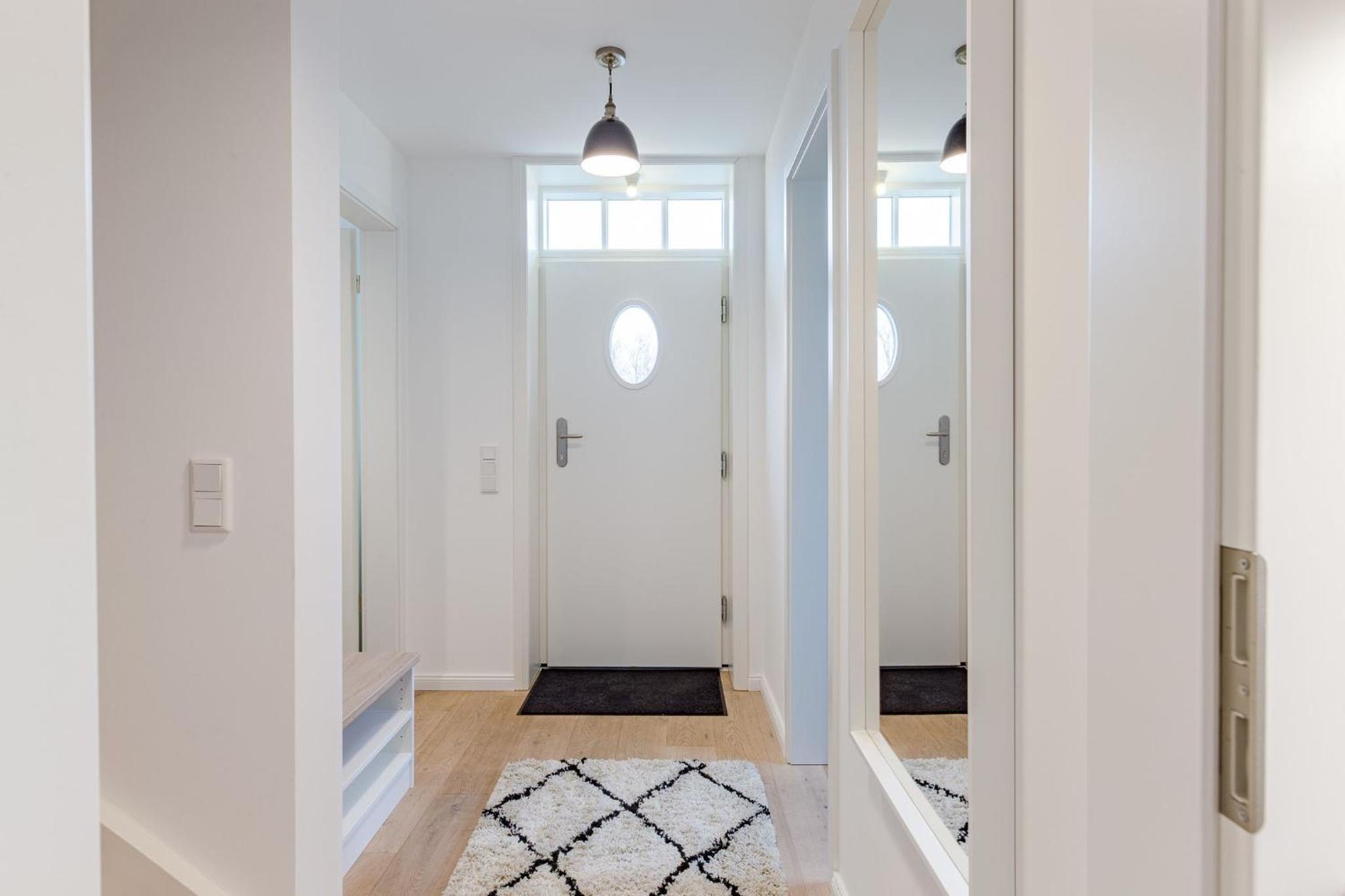 Two-Bedroom House photo 2