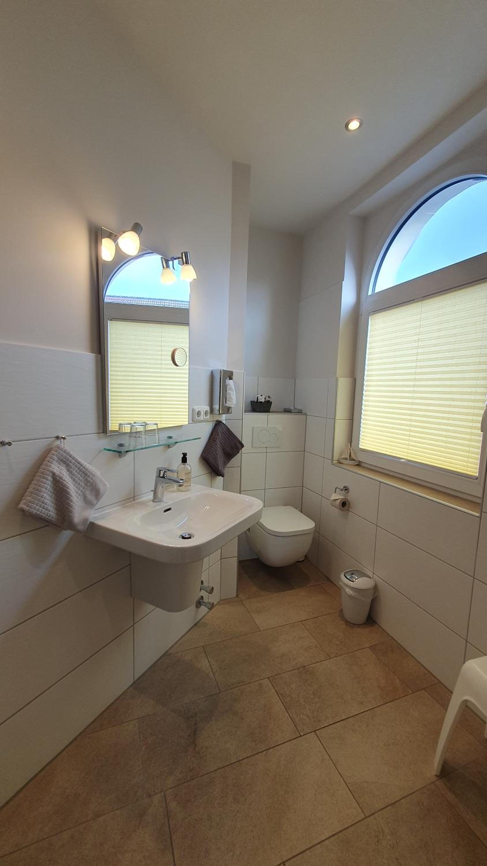Classic Double Room - Photo 20