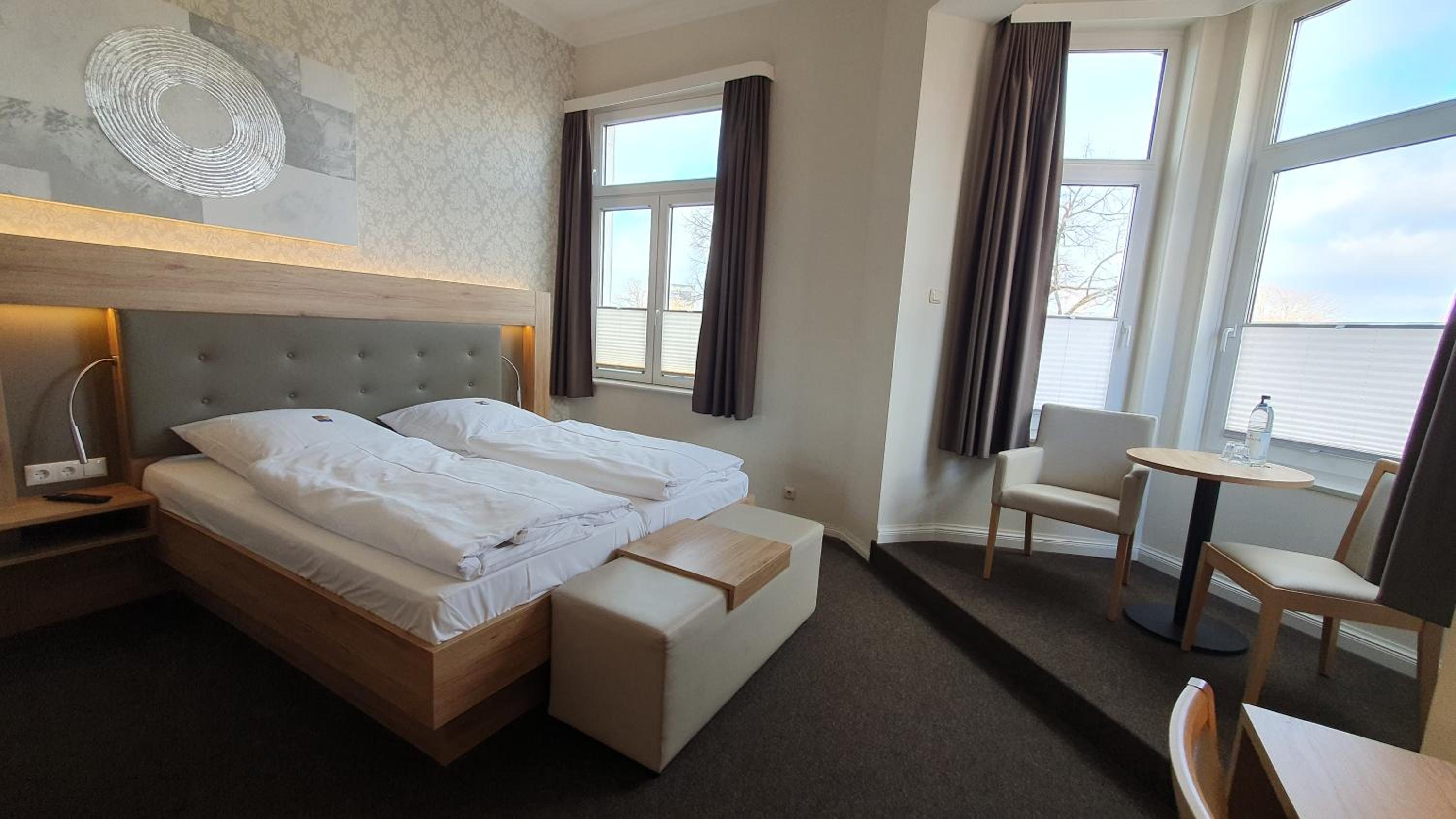 Classic Double Room - Photo 21