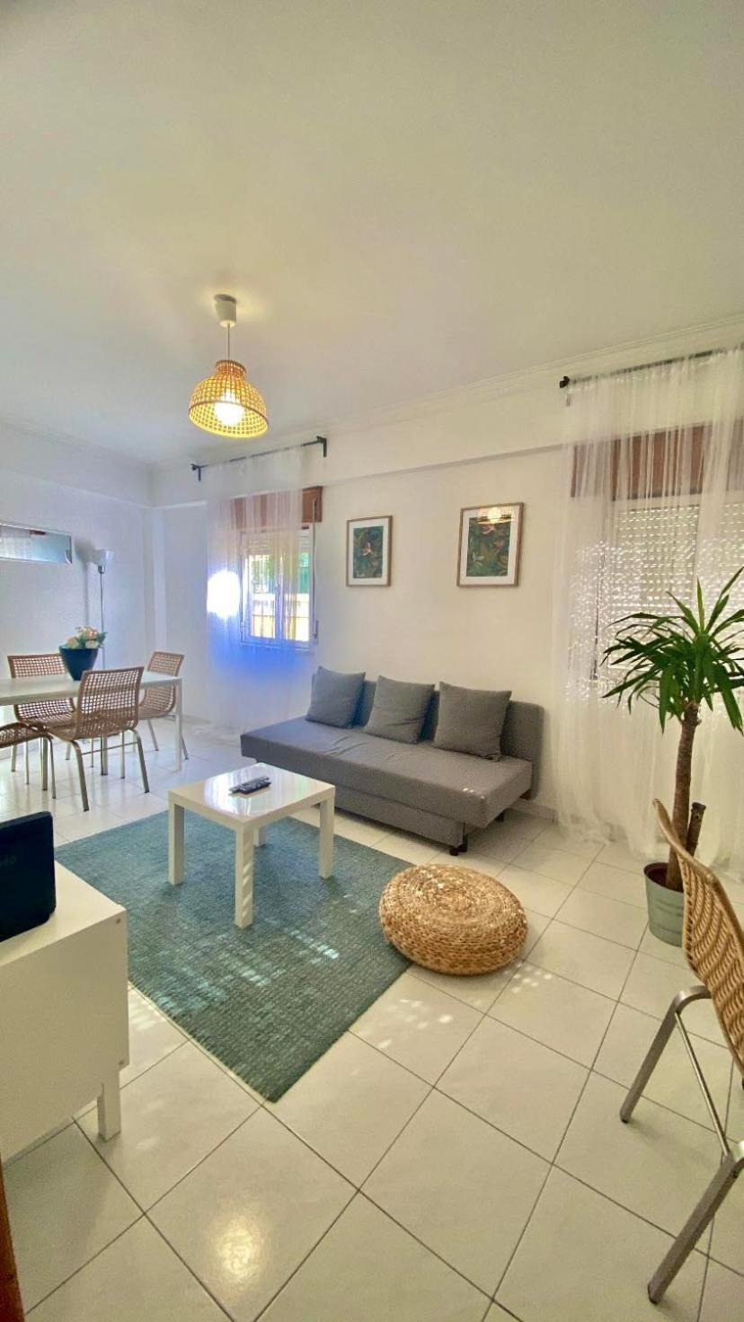 One-Bedroom Apartment - Photo 5