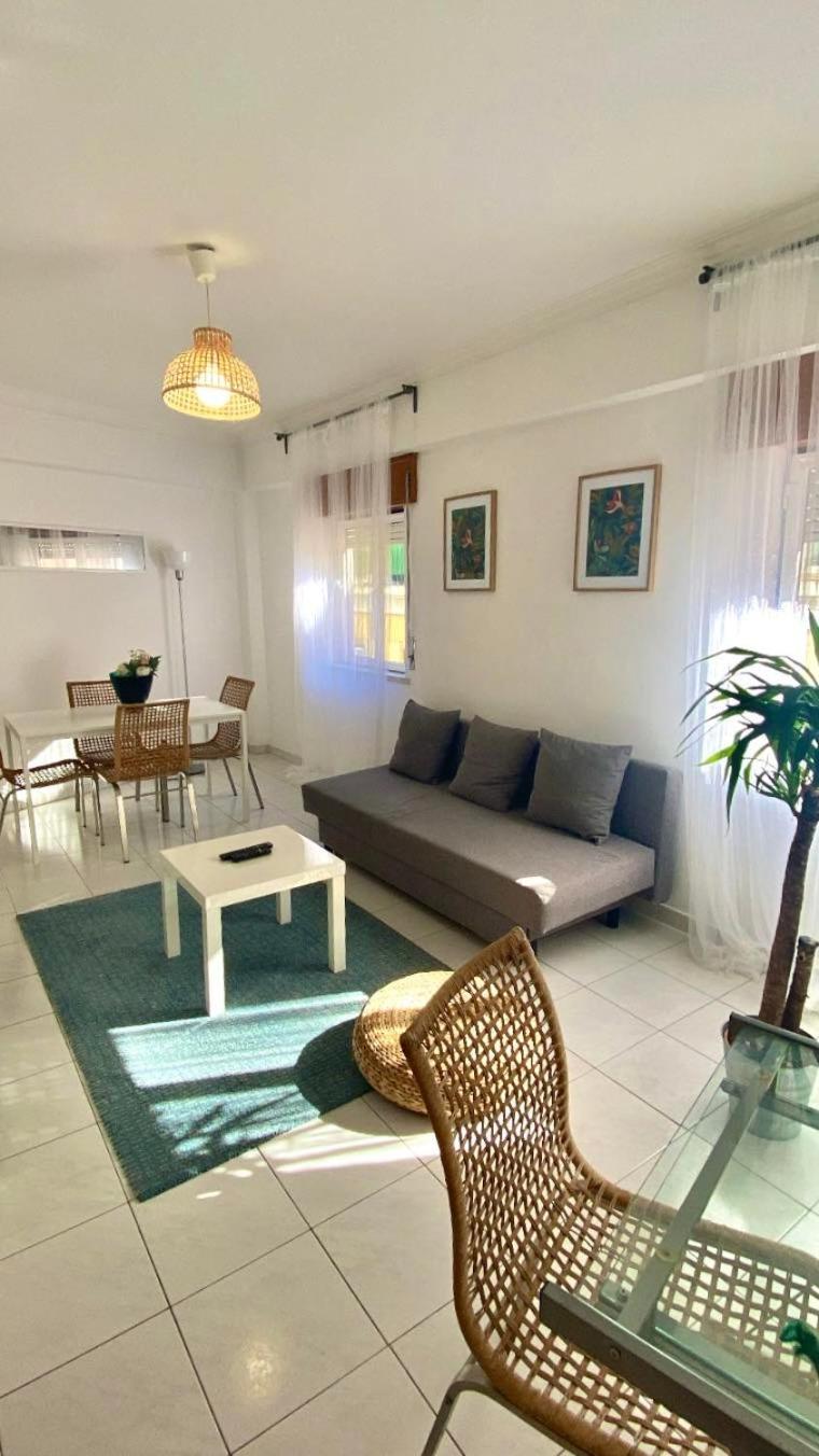 One-Bedroom Apartment - Photo 11