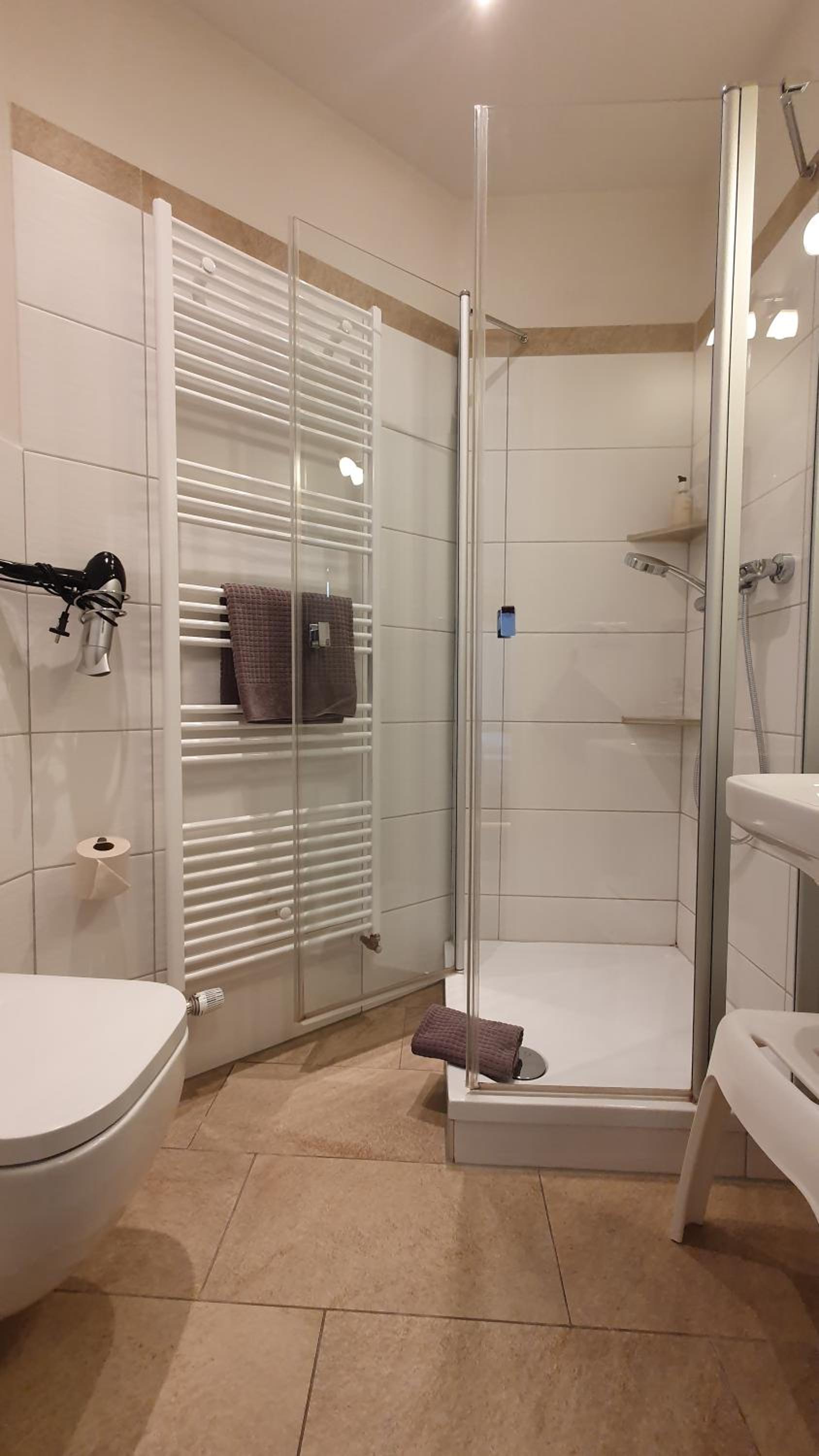 Single Room with Shower photo 3