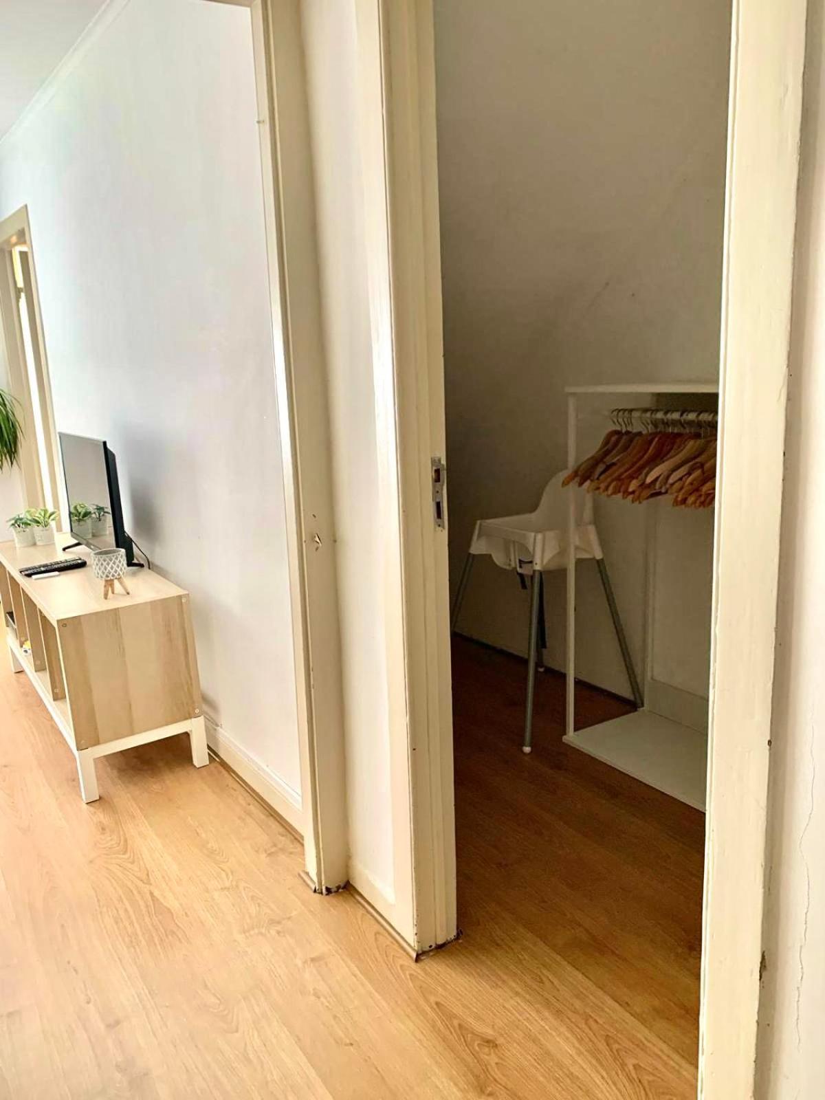 Three-Bedroom Apartment - Photo 8