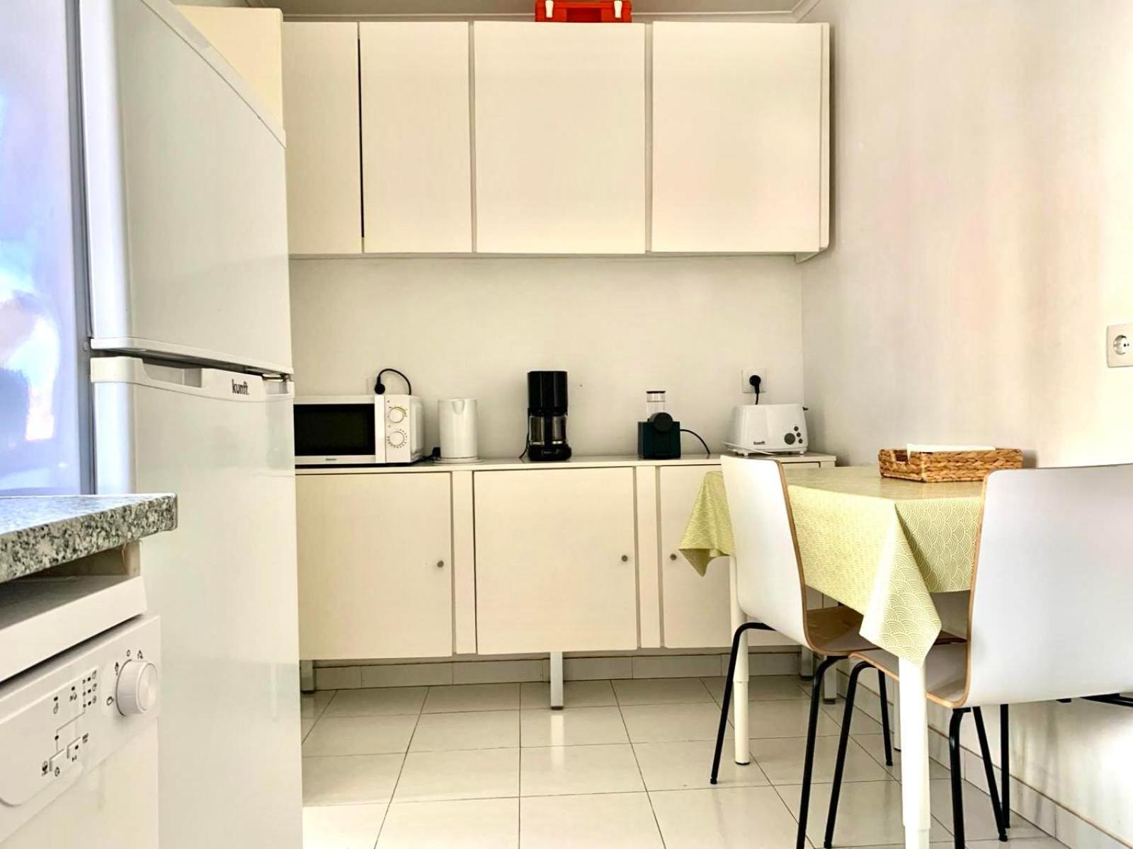 Three-Bedroom Apartment - Photo 18