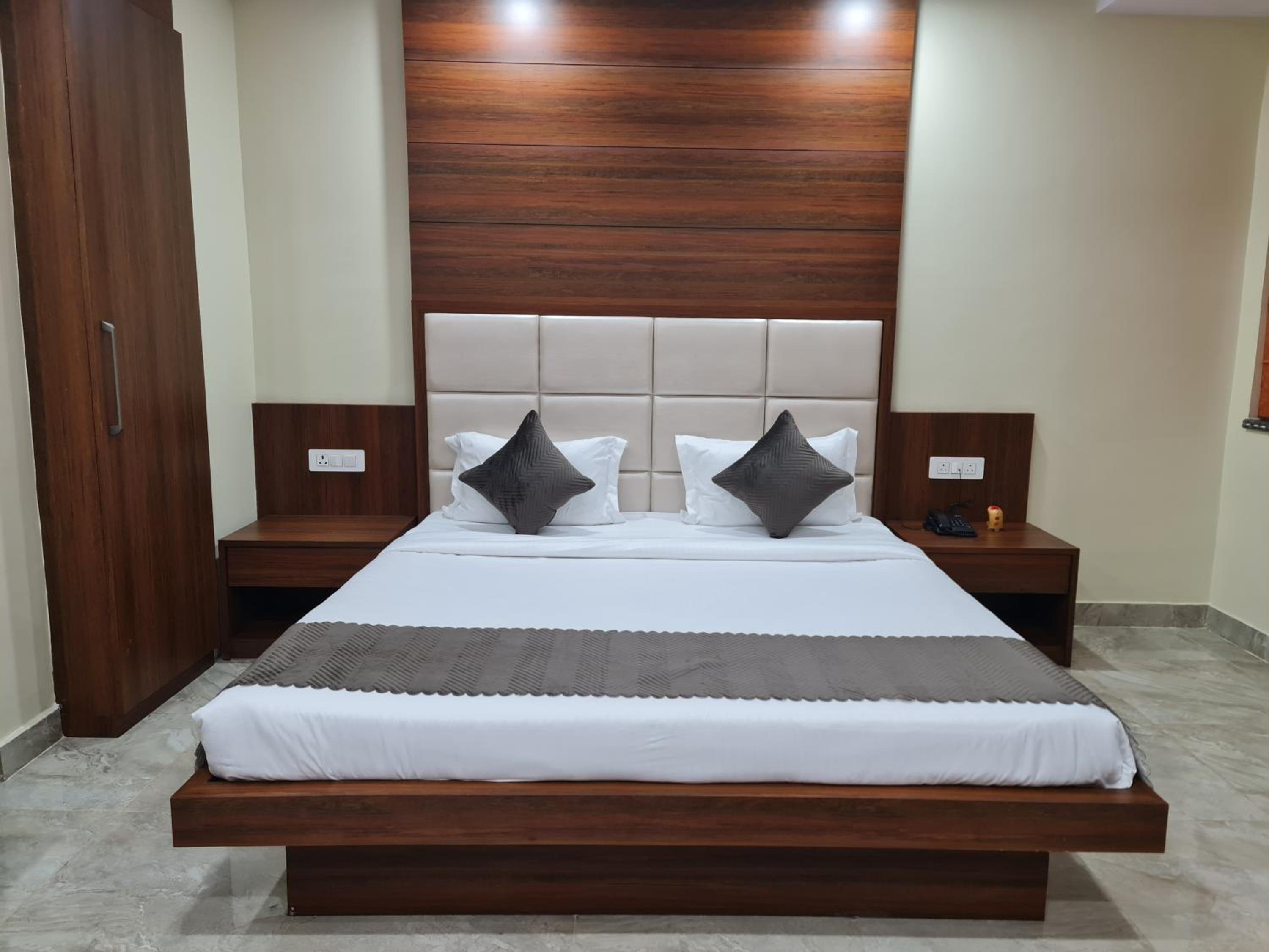 Superior Double Room photo 2