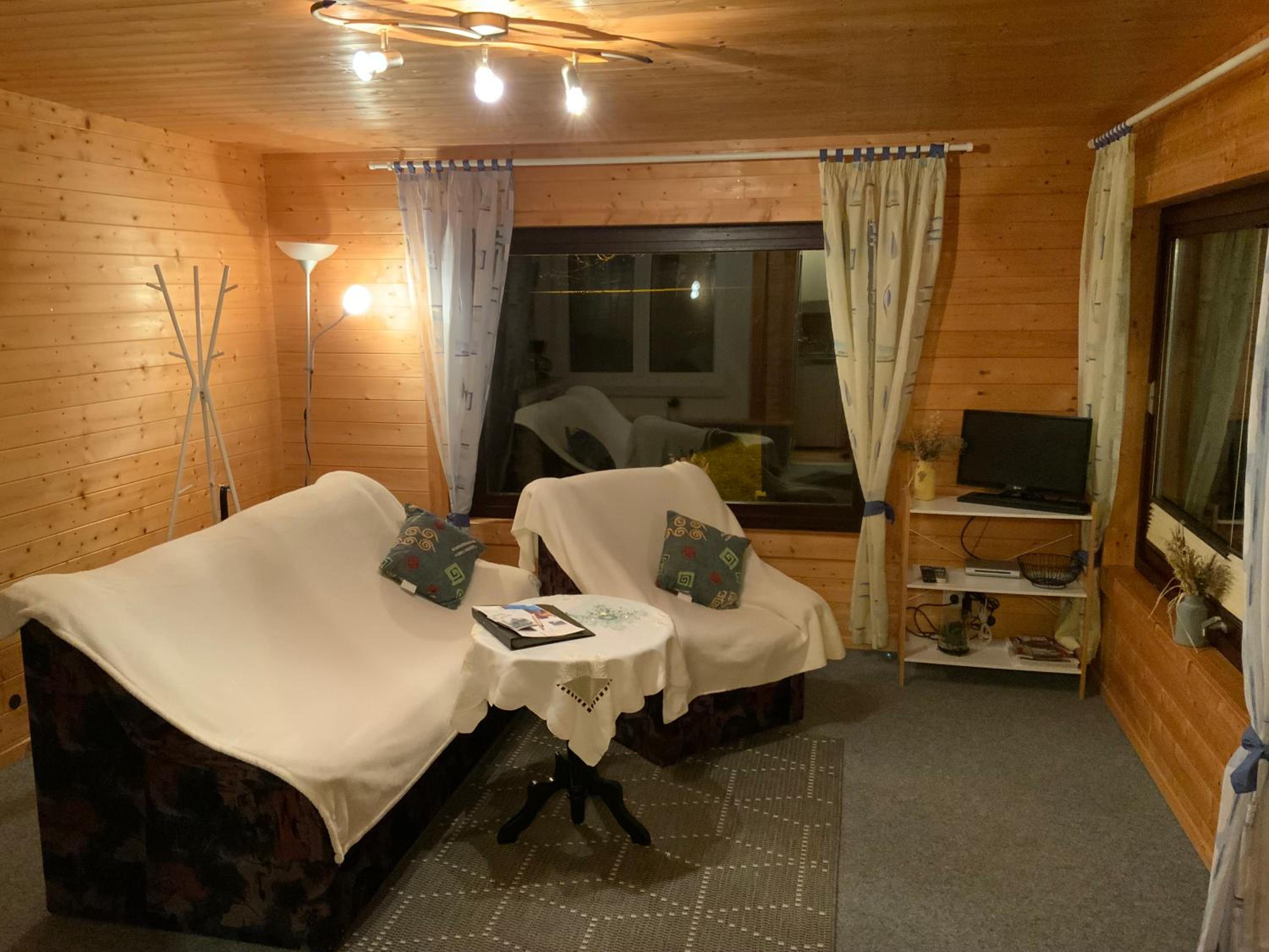 One-Bedroom Apartment - Photo 5