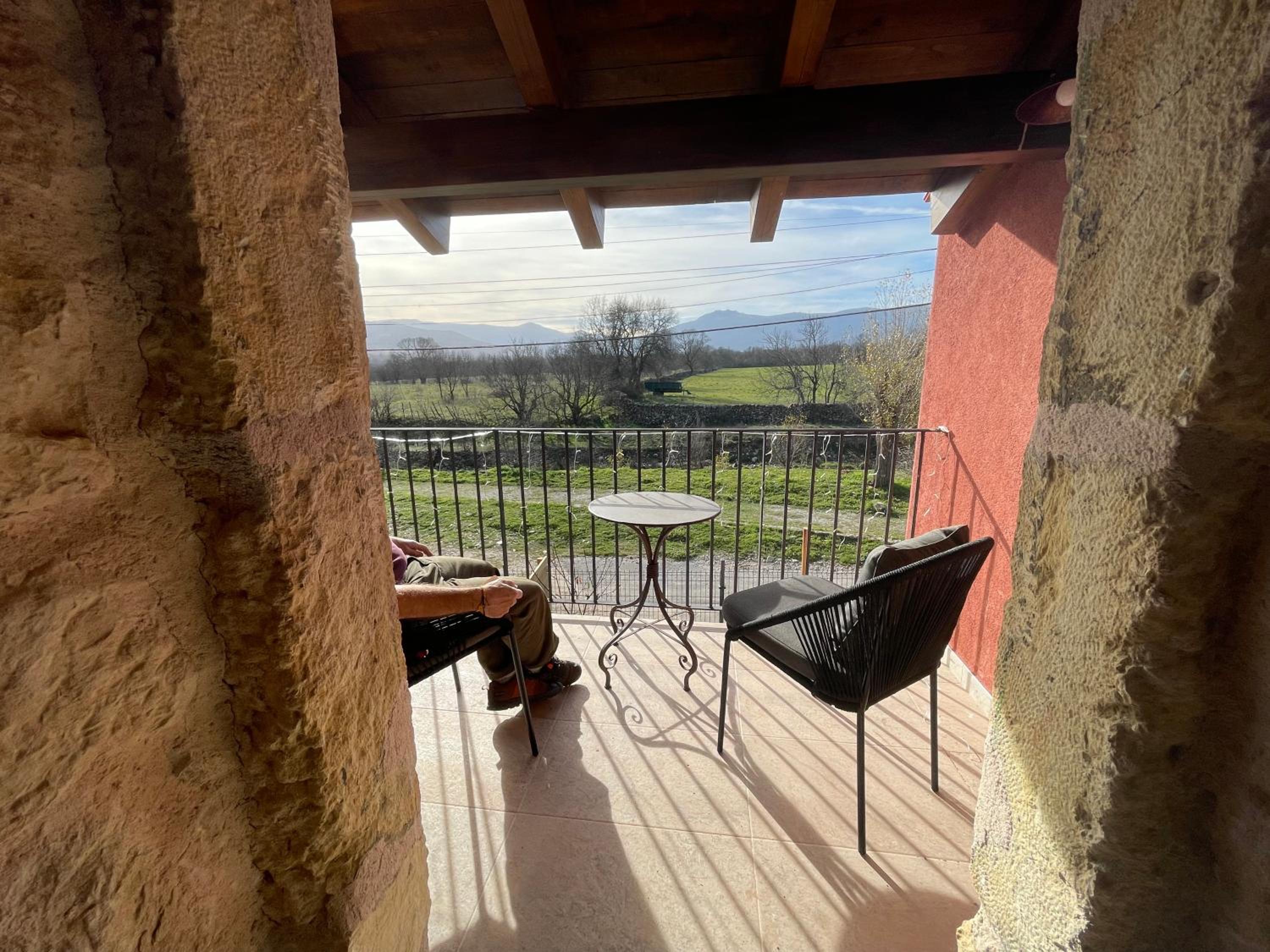 Deluxe Double or Twin Room with Mountain View photo 2