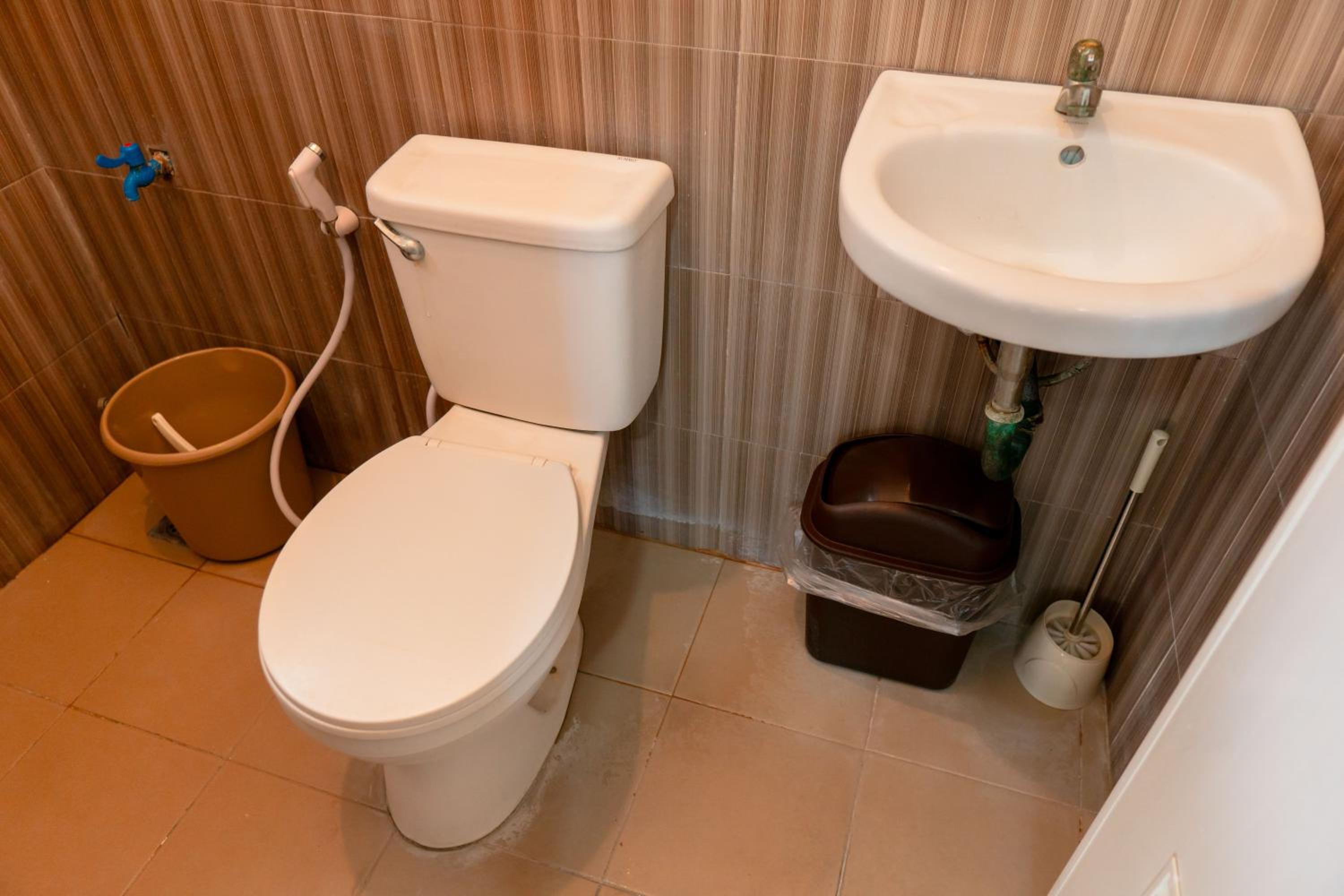 Studio Apartment - Photo 10