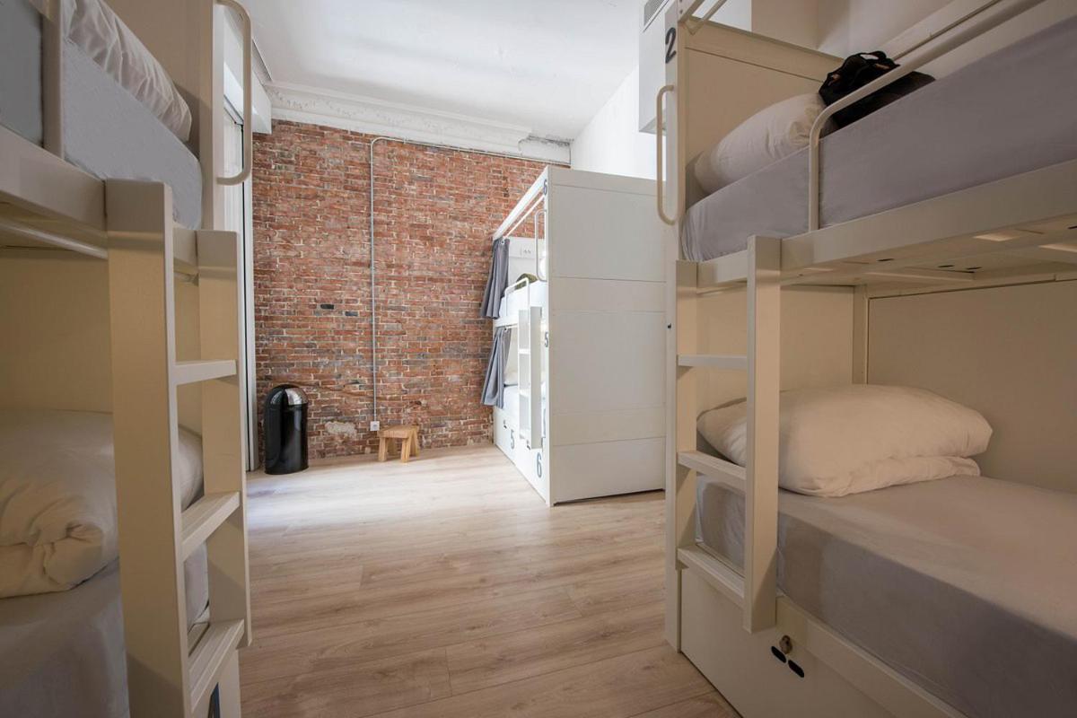 Bed in 6-Bed Mixed Dormitory Room thumbnail 5