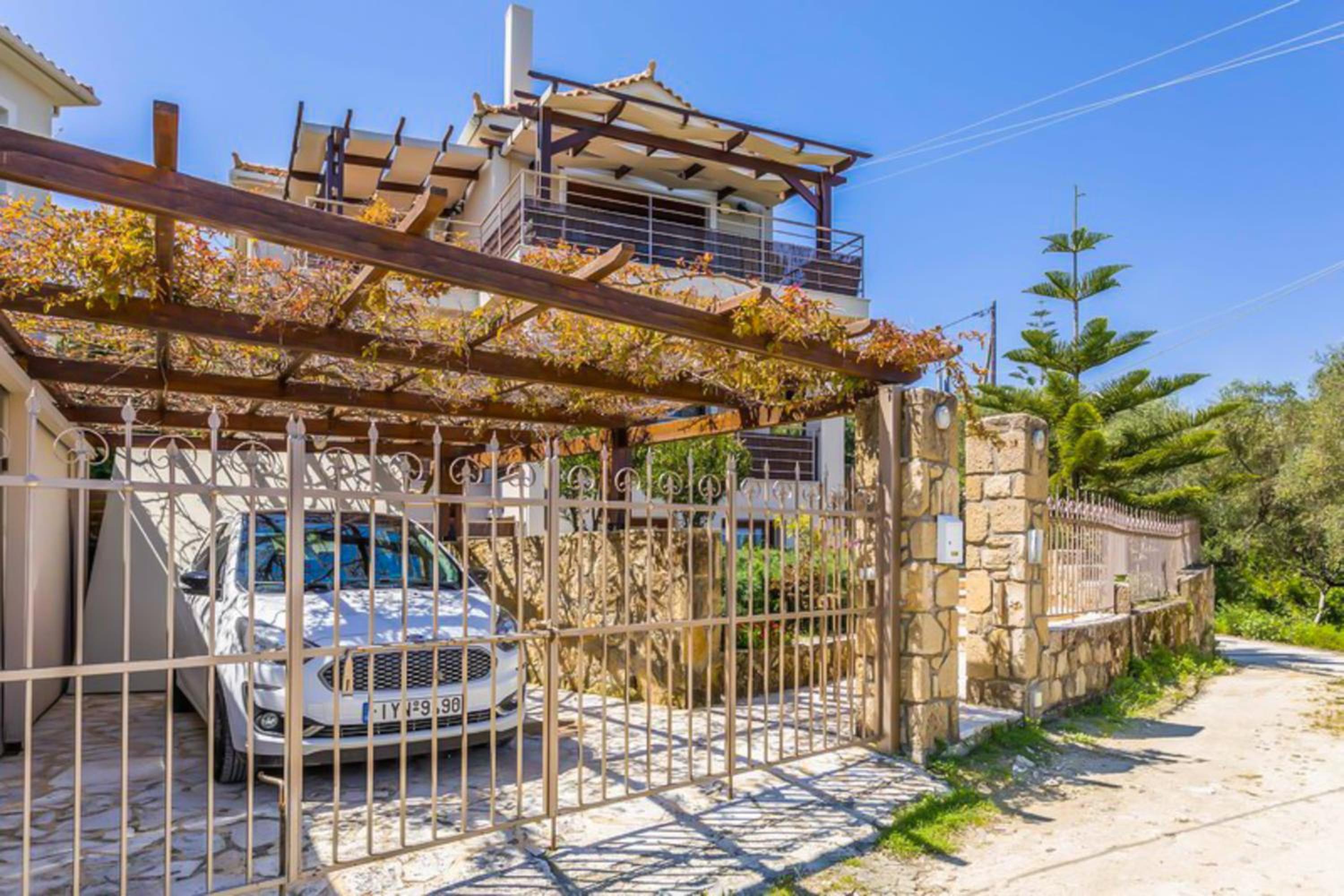 Villa with Sea View photo 2