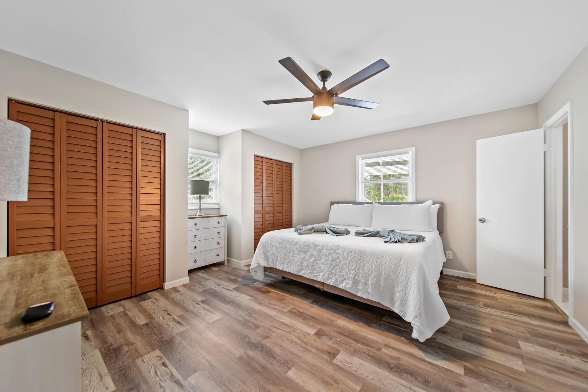 Four-Bedroom House photo 2