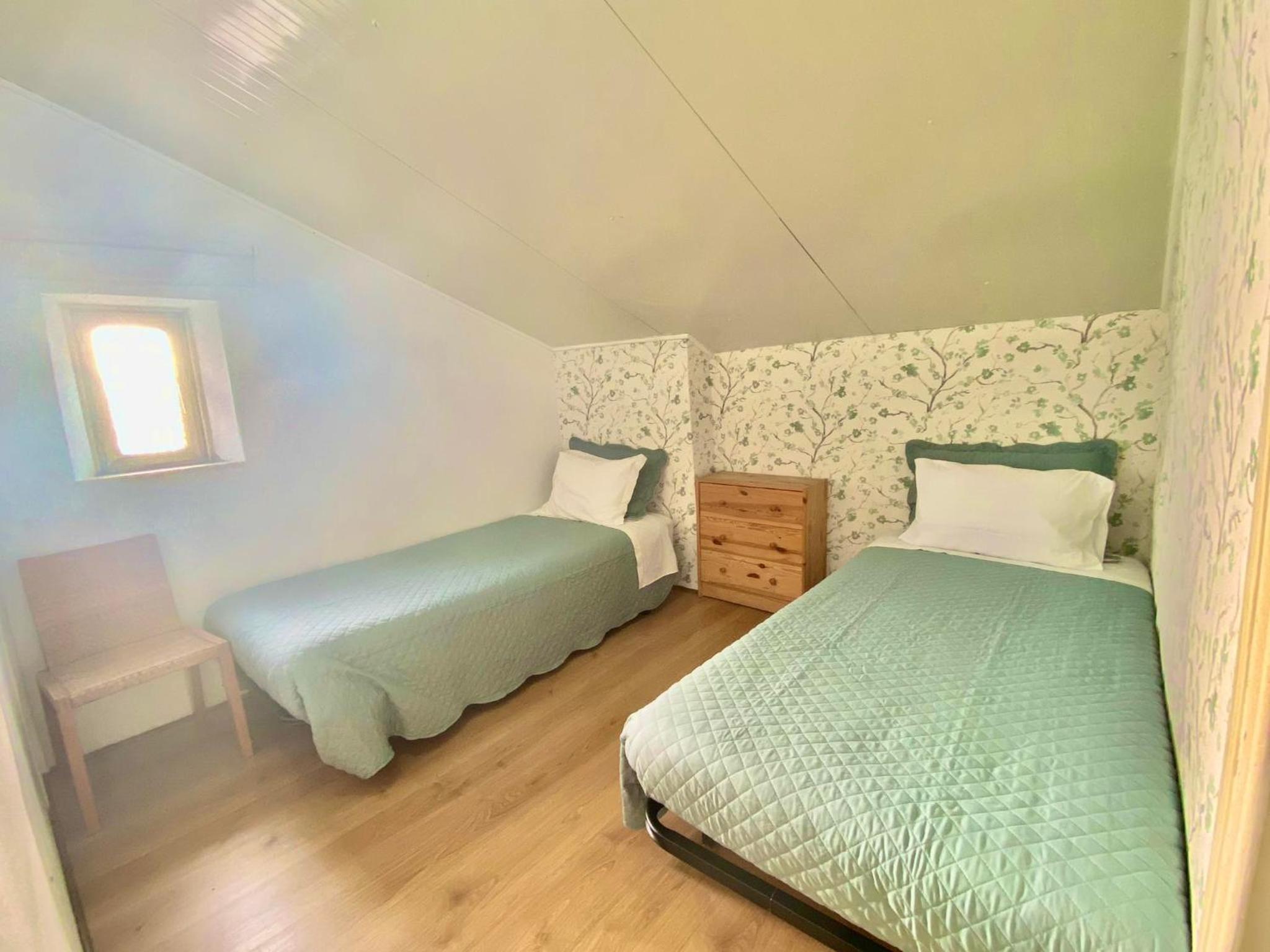 Three-Bedroom Apartment - Photo 4