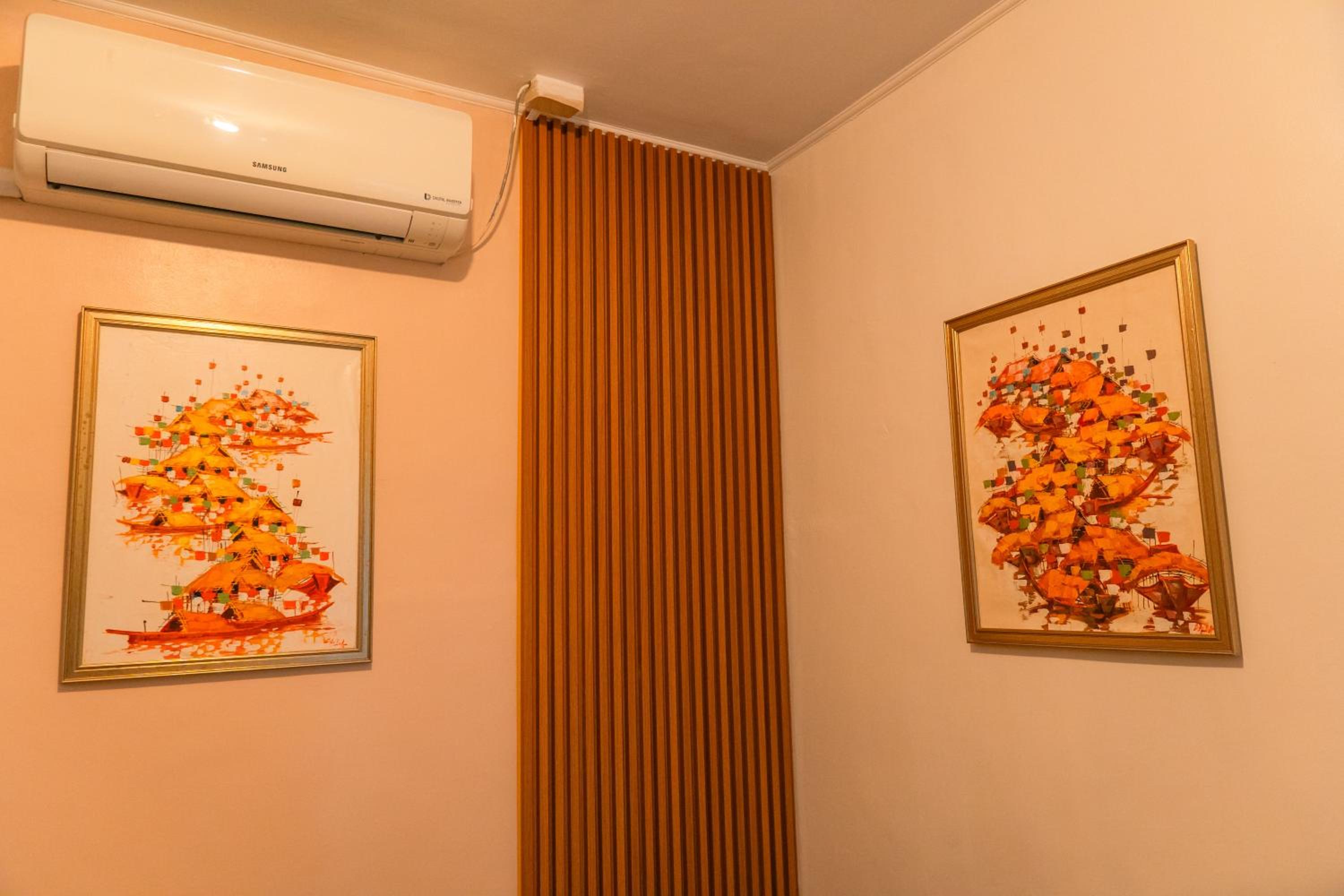 One-Bedroom Apartment - Photo 7
