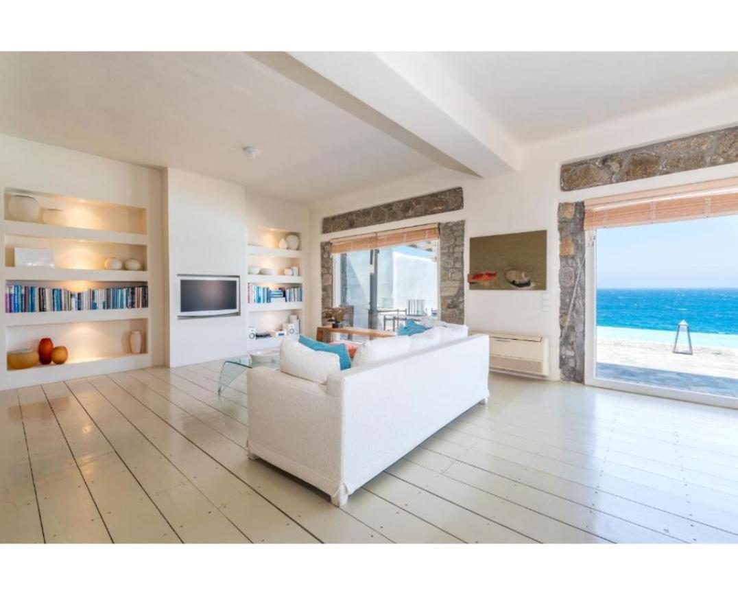 Villa with Sea View photo 1