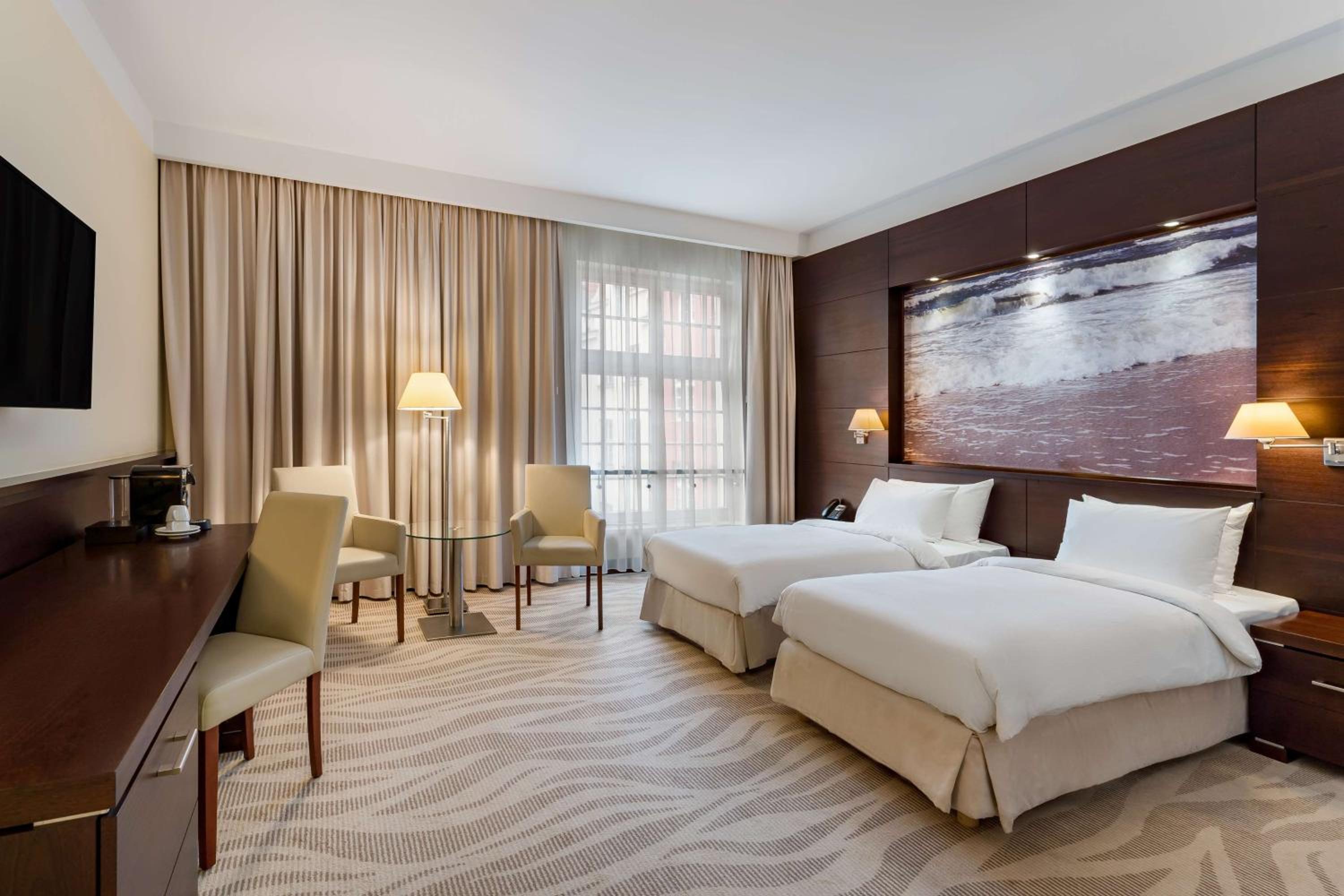 Premium Room - Photo 6