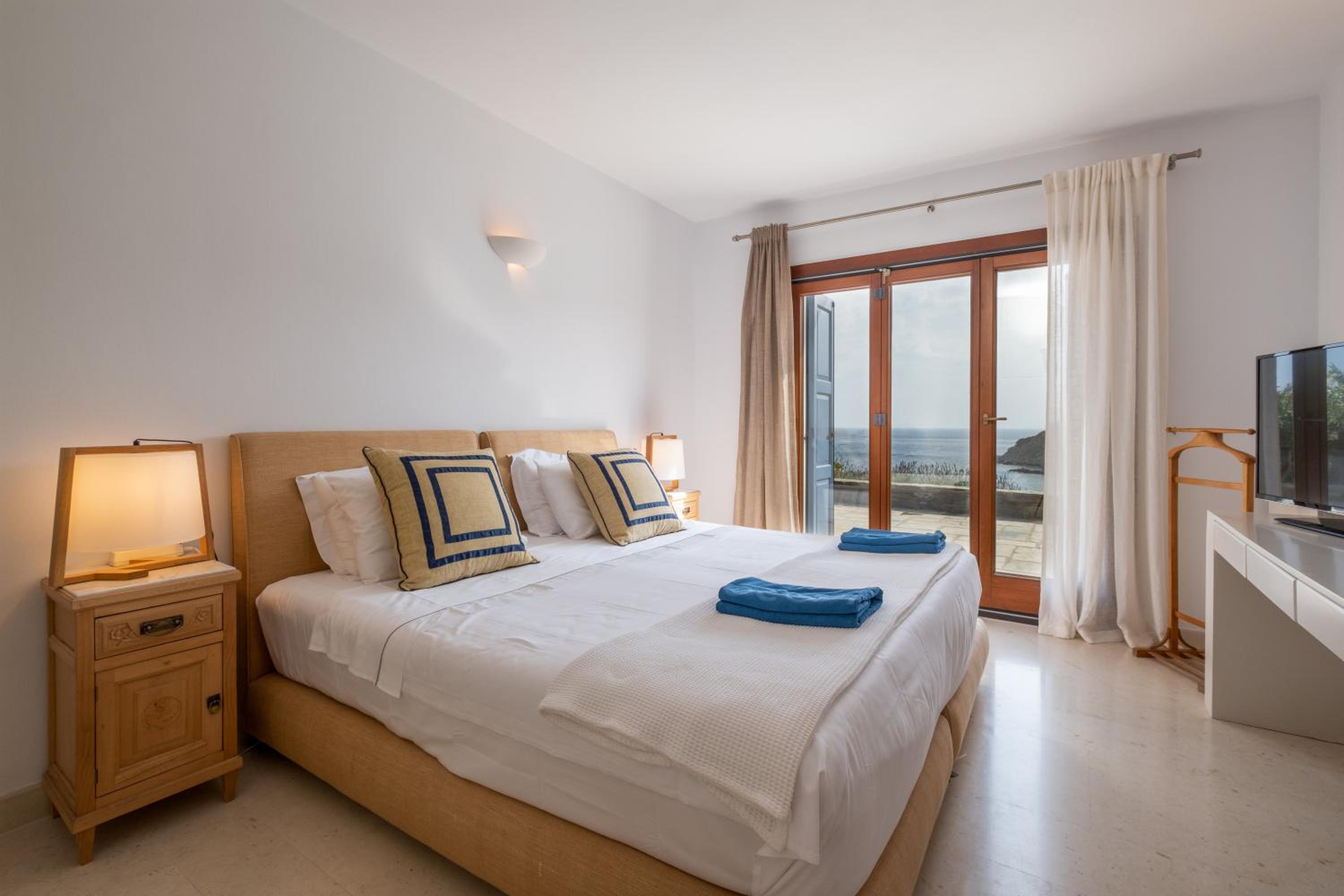 Double Room with Sea View photo 1