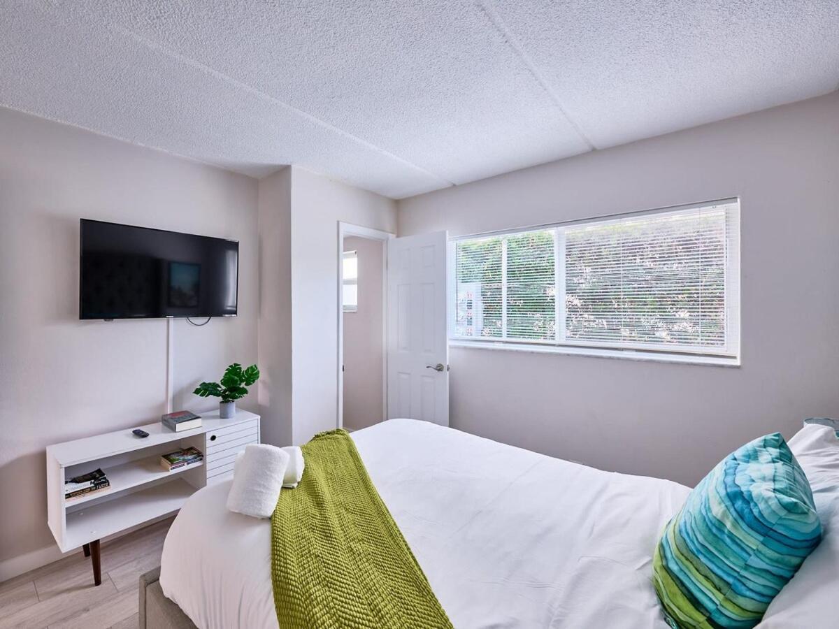 Apartment photo 2
