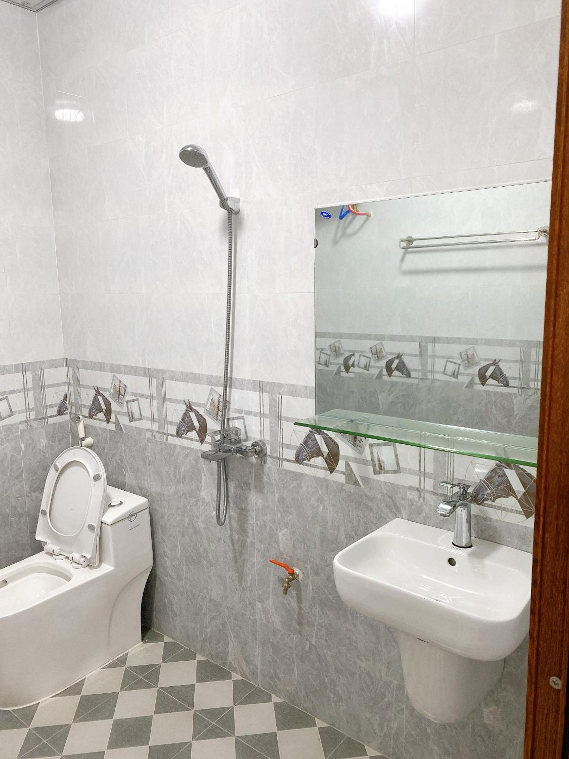Triple Room With Private Bathroom photo 3