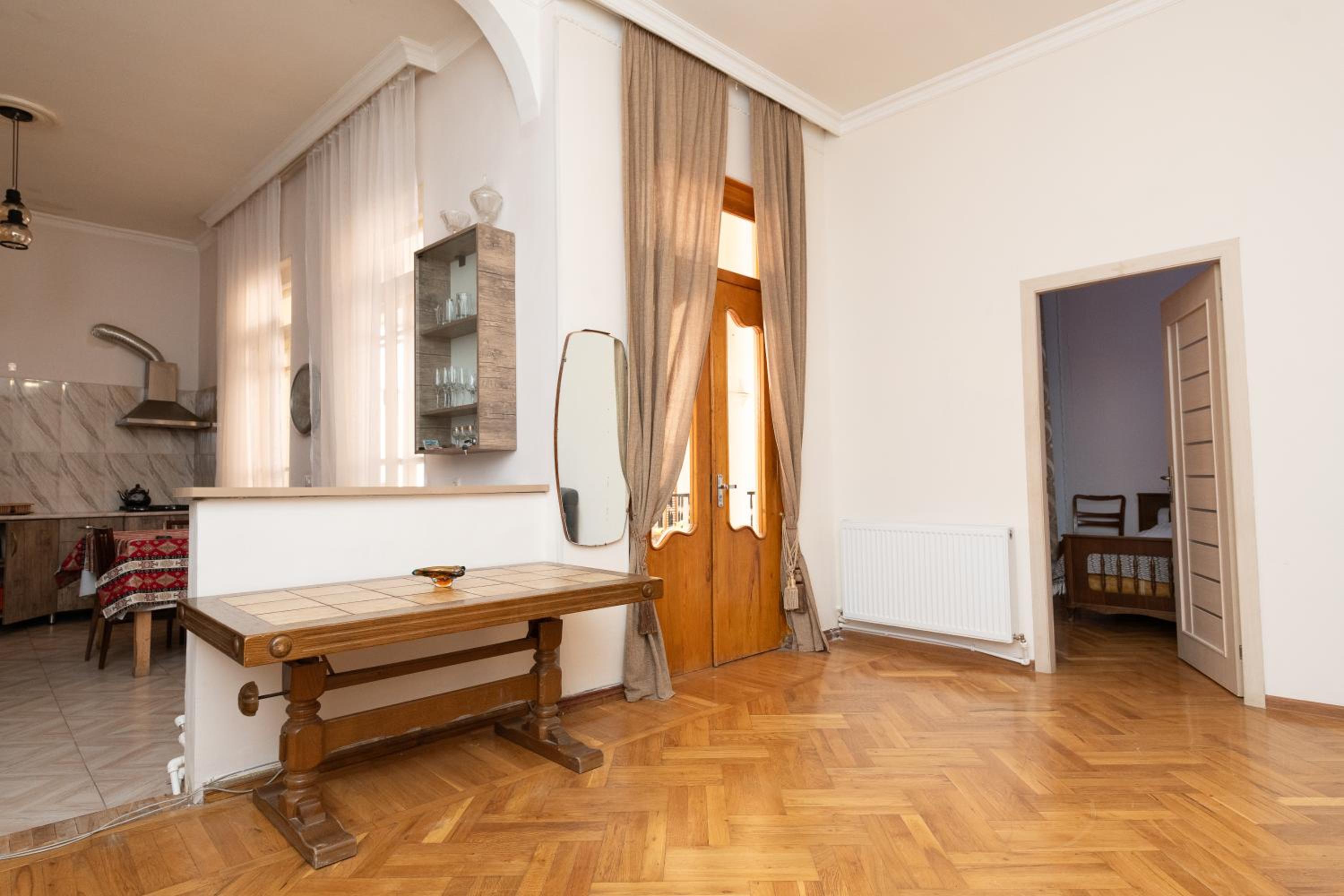 Large Double Room photo 2