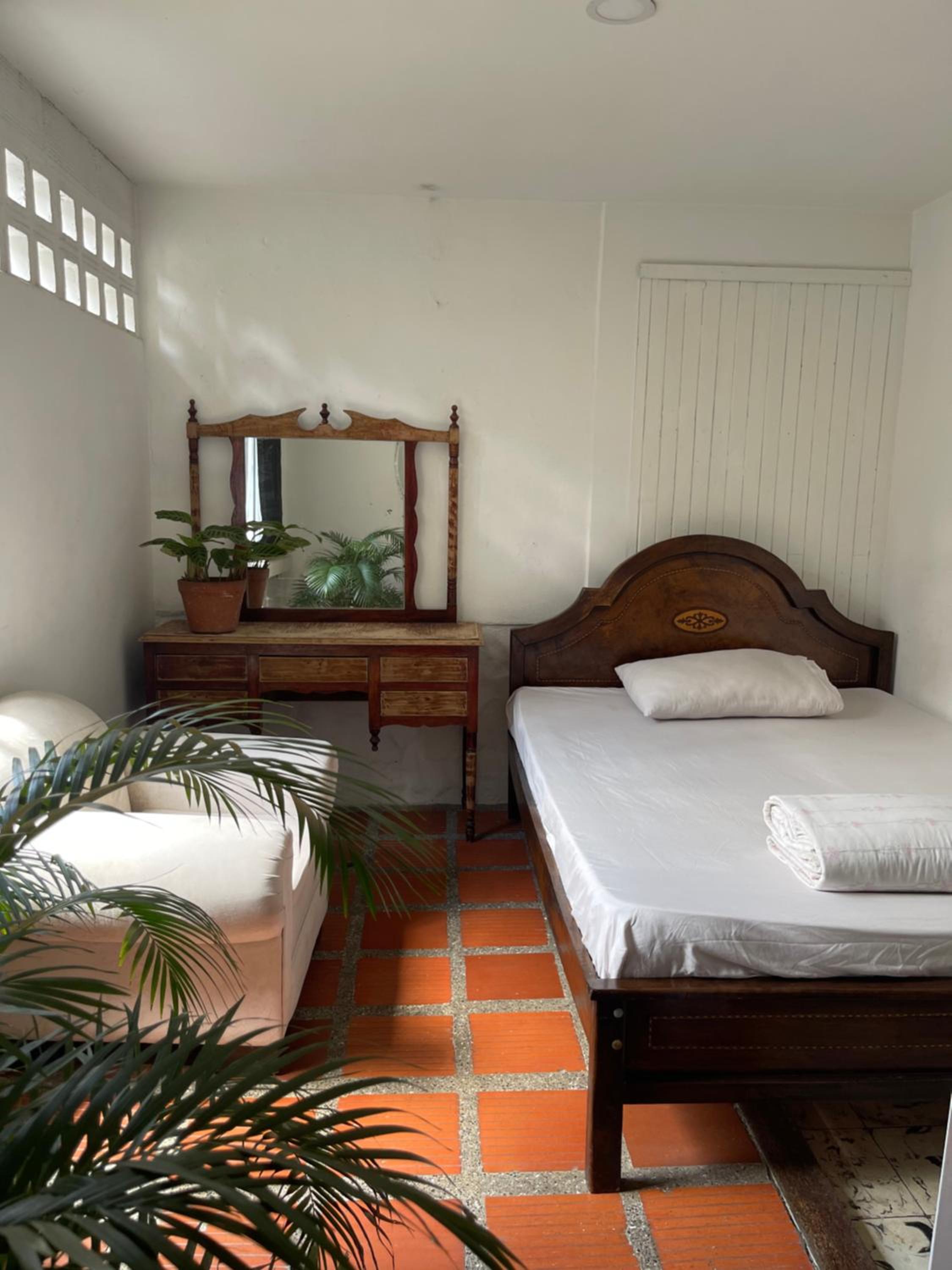 Budget Single Room
