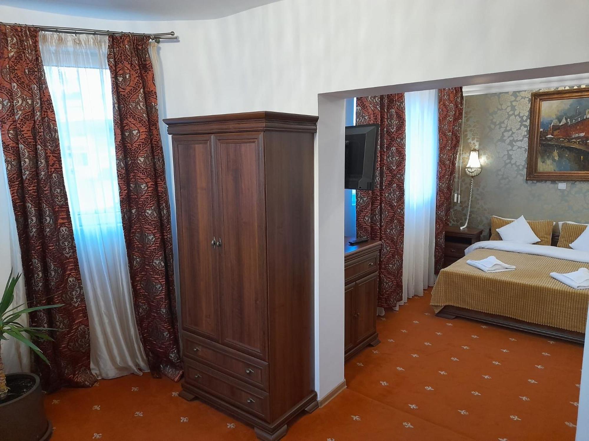 Deluxe Double Room photo 3