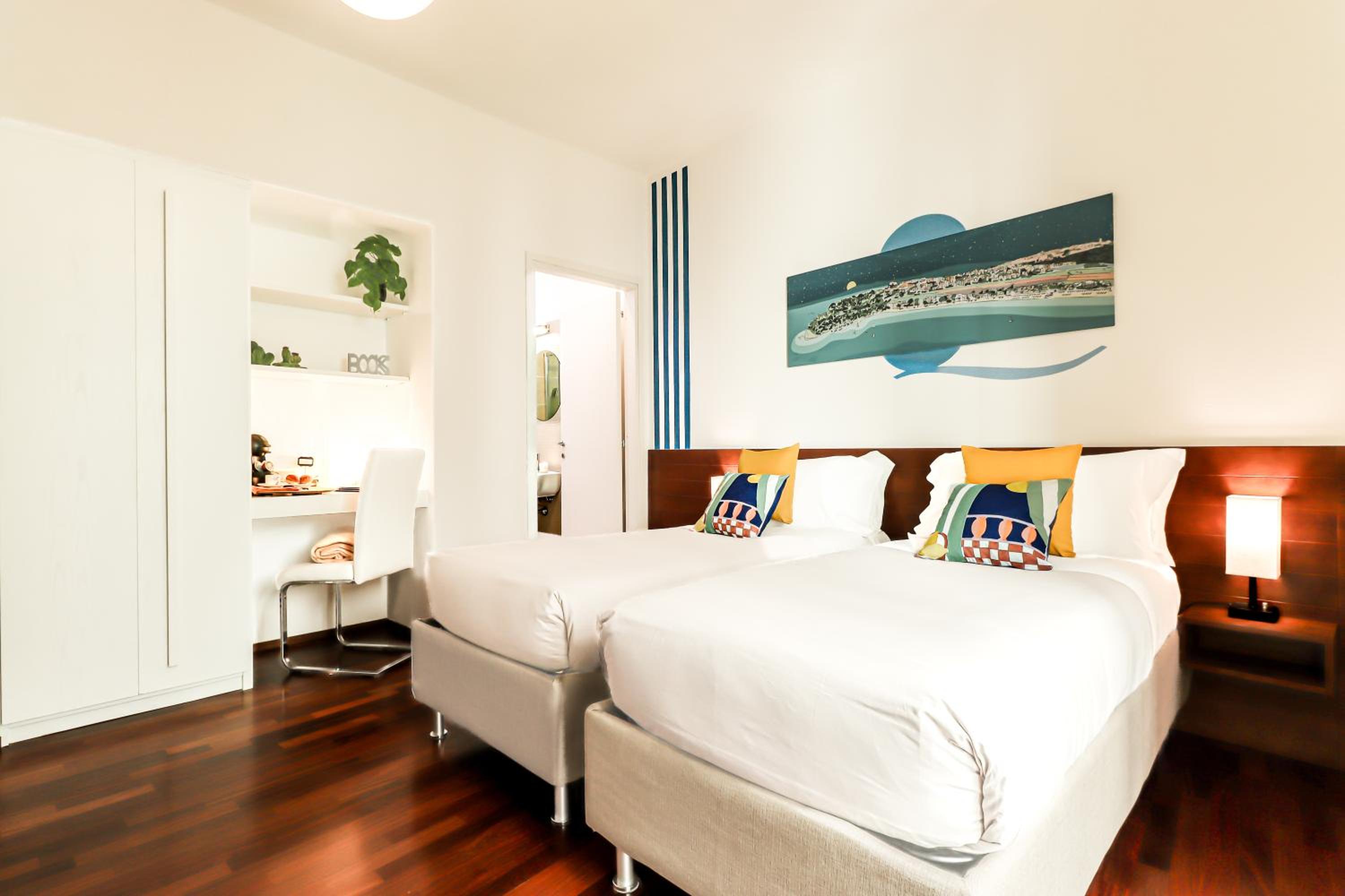 Comfort Twin Room