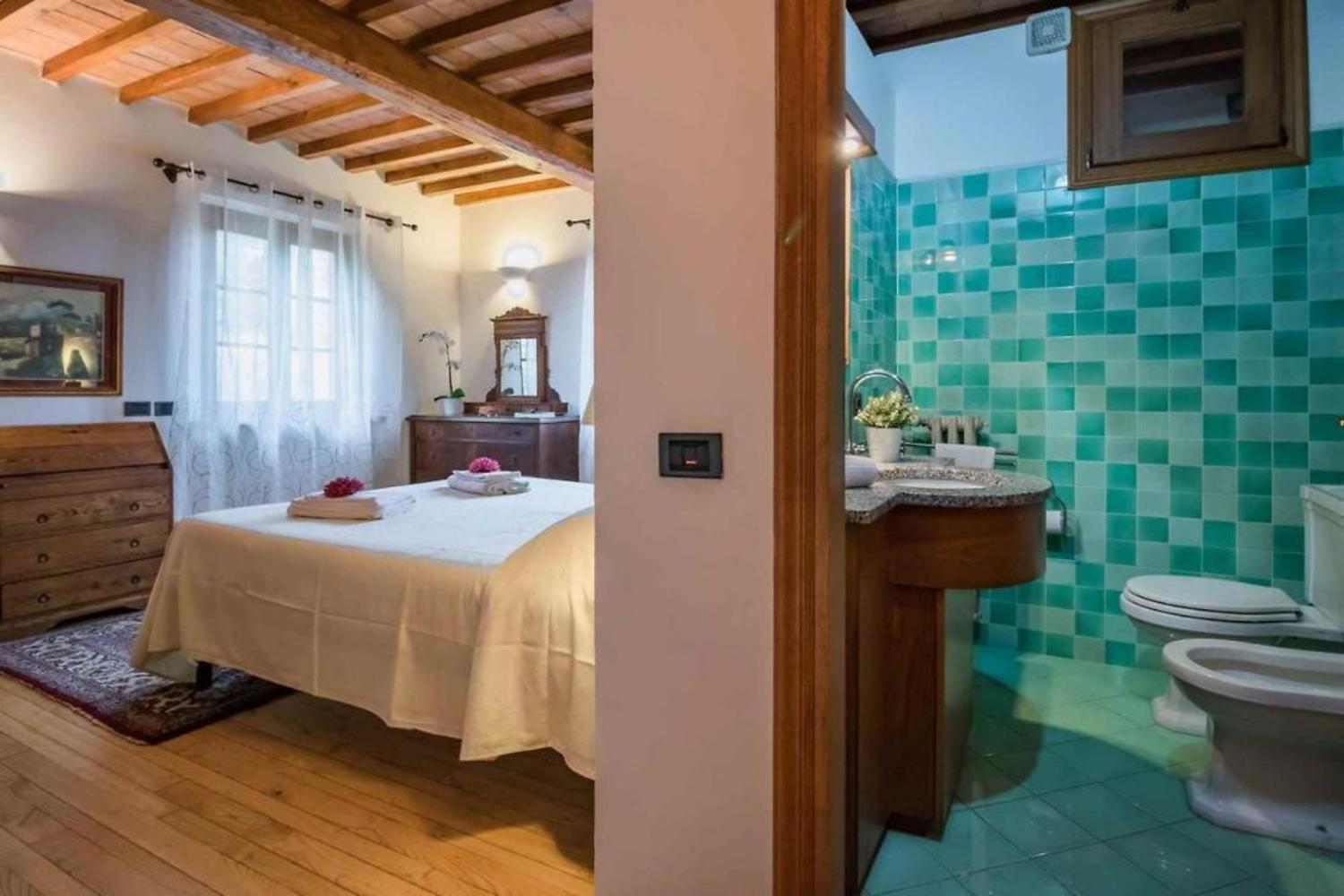 Villa photo 3