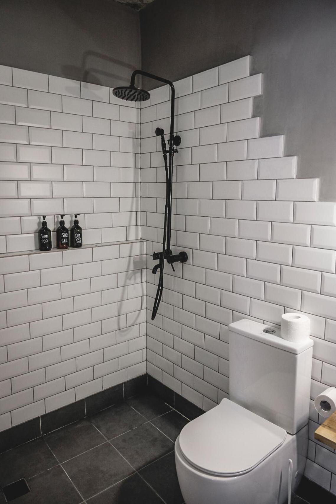Double or Twin Room with Private External Bathroom photo 3