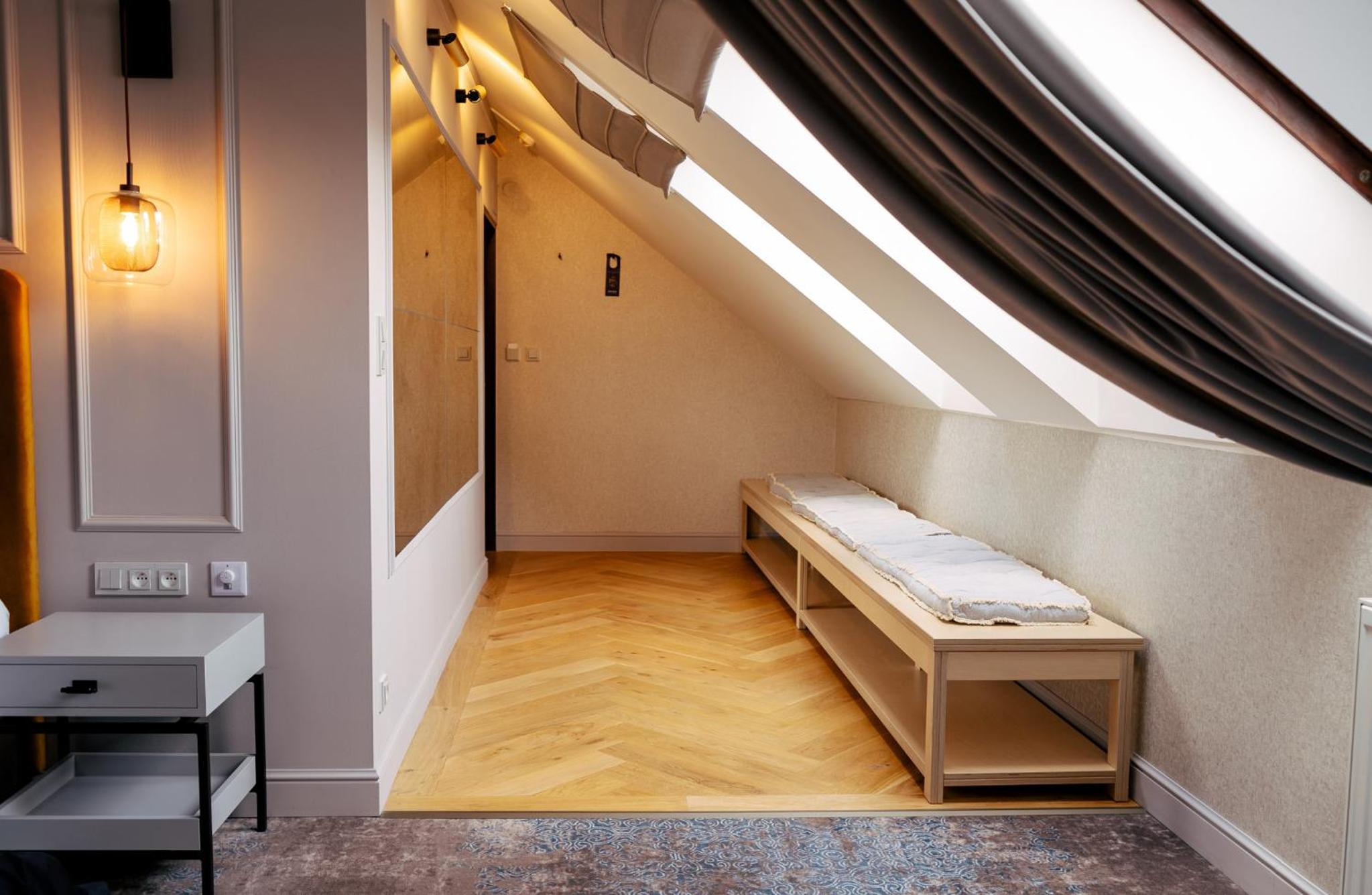 Junior Suite thumbnail 6