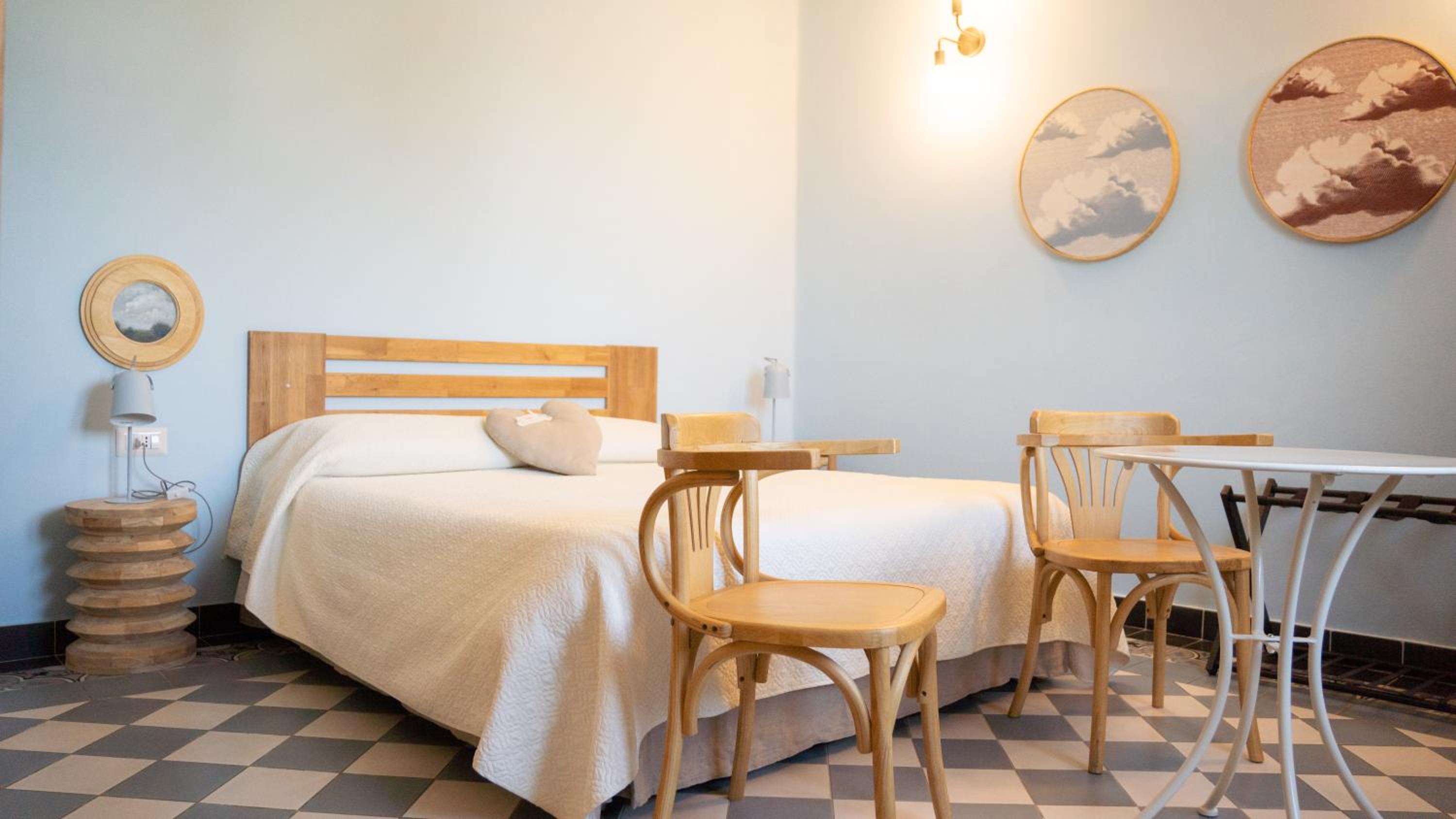 Double Room with Private Bathroom photo 1